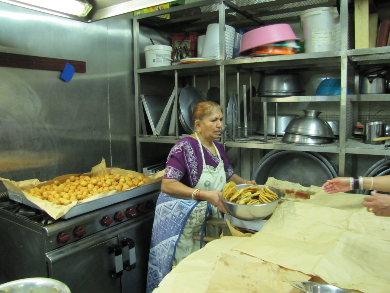 IMG 4904 - ©1987-2017 SKS Swaminarayan Temple East London