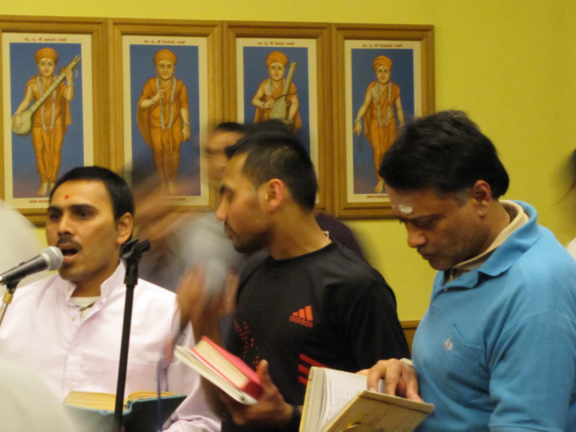 ©1987-2017 SKS Swaminarayan Temple East London