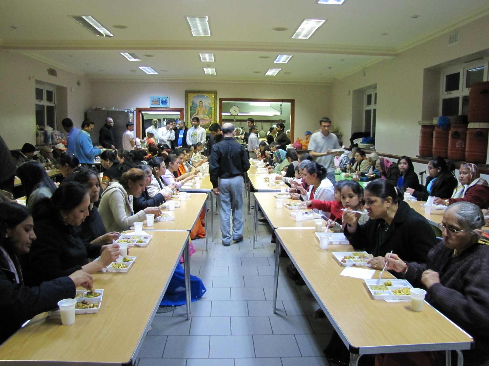 ©1987-2017 SKS Swaminarayan Temple East London