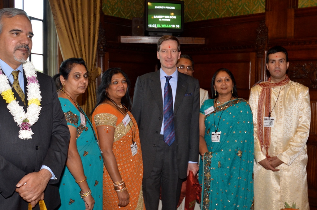©1987-2017 SKS Swaminarayan Temple East London