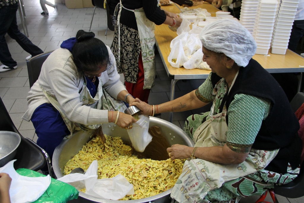 ©1987-2017 SKS Swaminarayan Temple East London