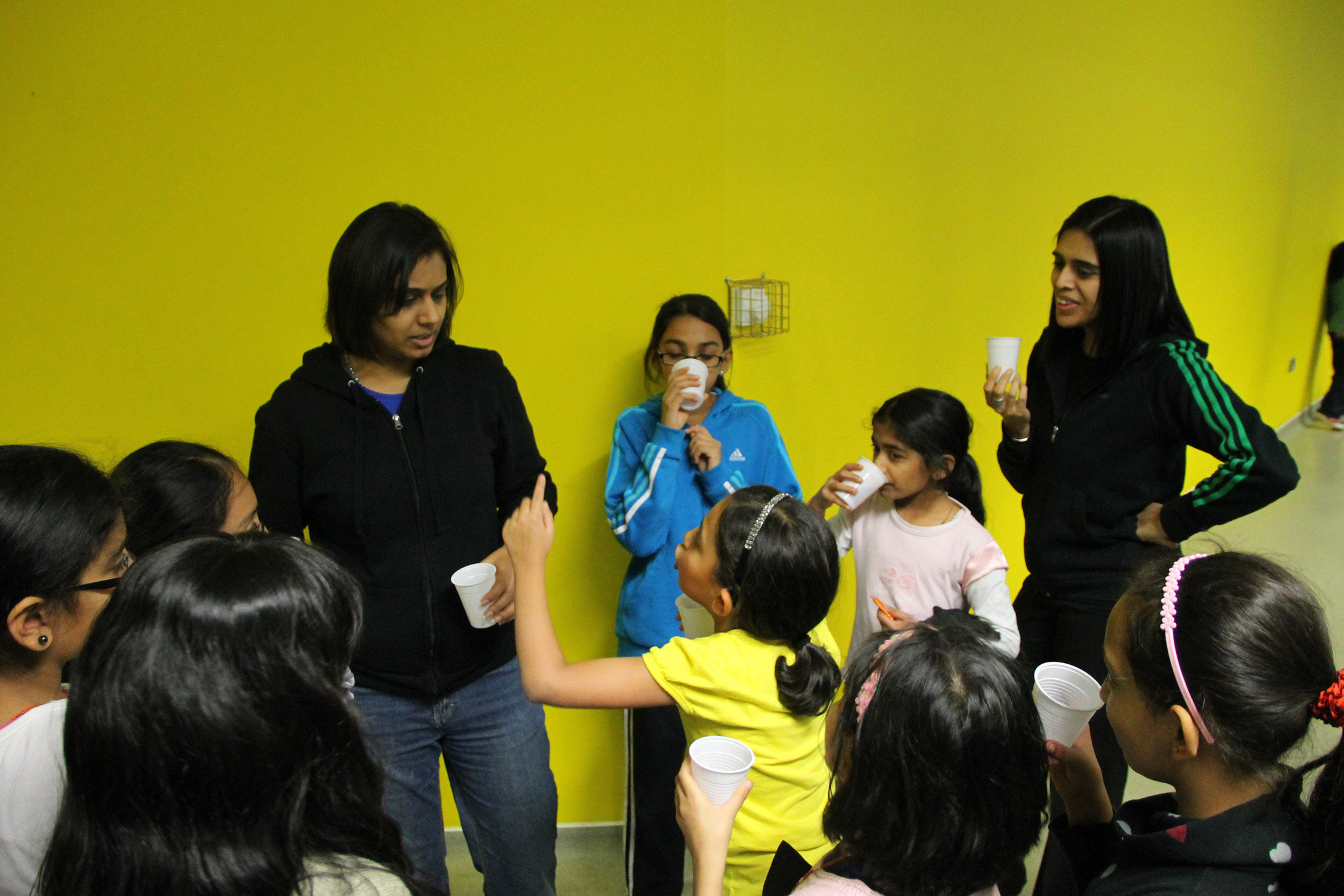 ©1987-2017 SKS Swaminarayan Temple East London