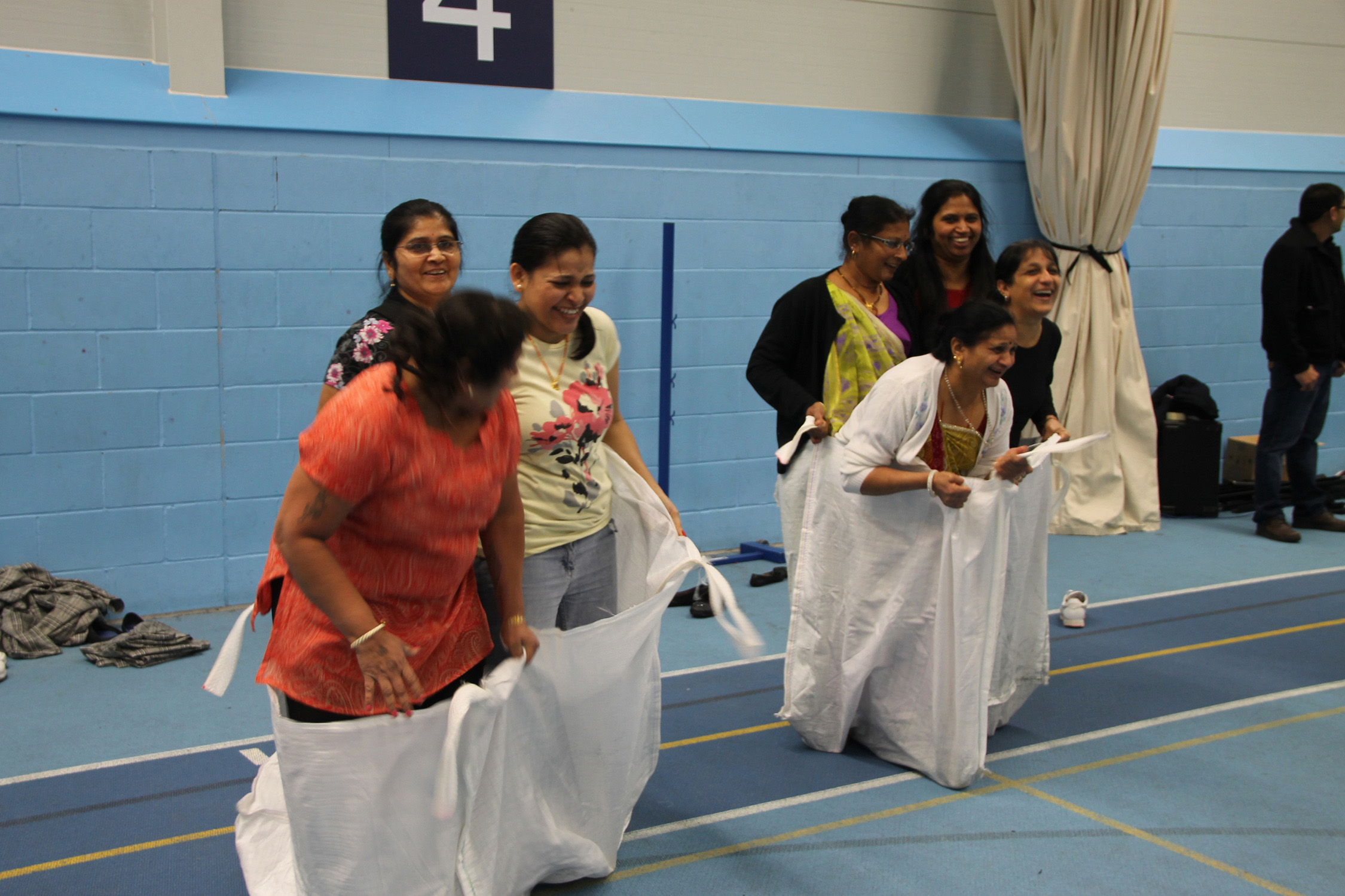 ©1987-2017 SKS Swaminarayan Temple East London