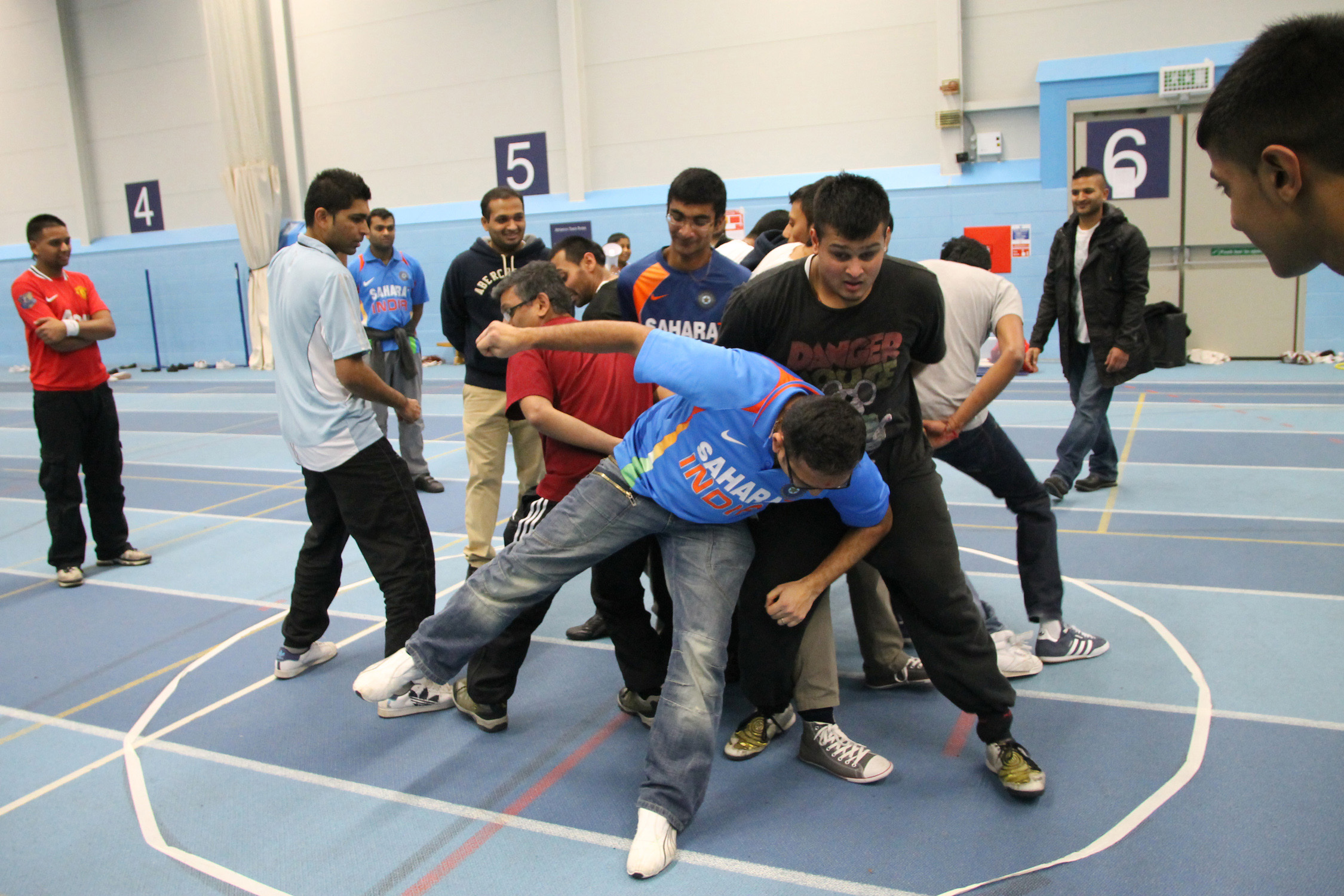 ©1987-2017 SKS Swaminarayan Temple East London