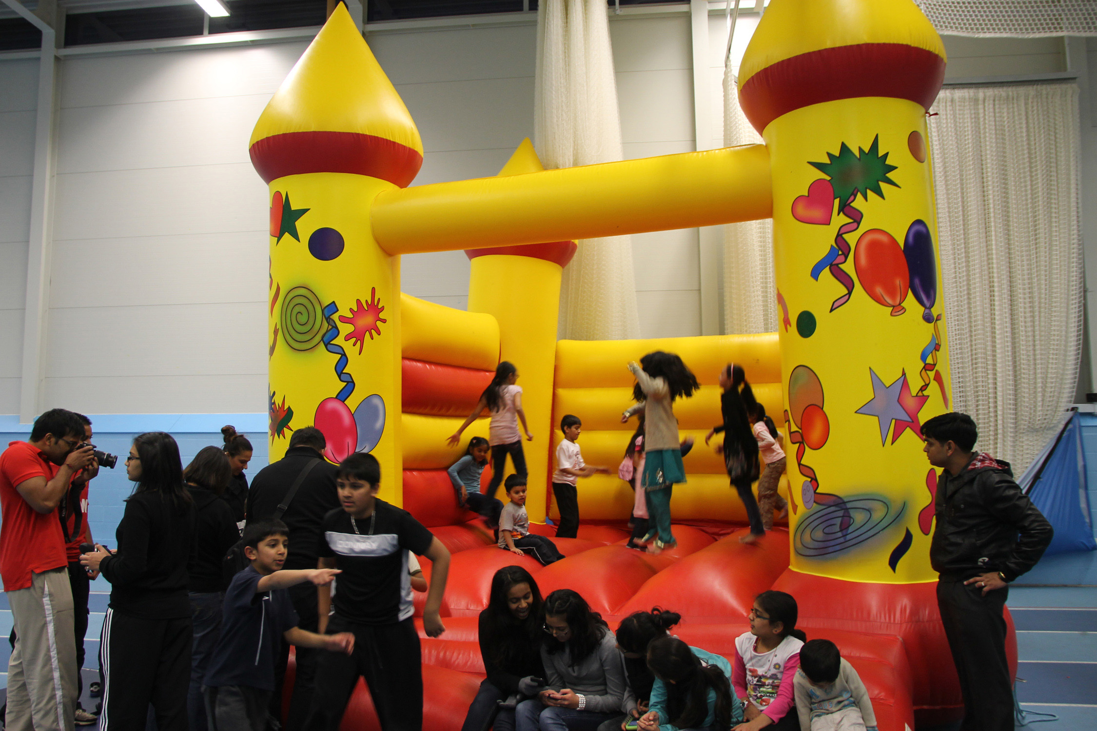 ©1987-2017 SKS Swaminarayan Temple East London