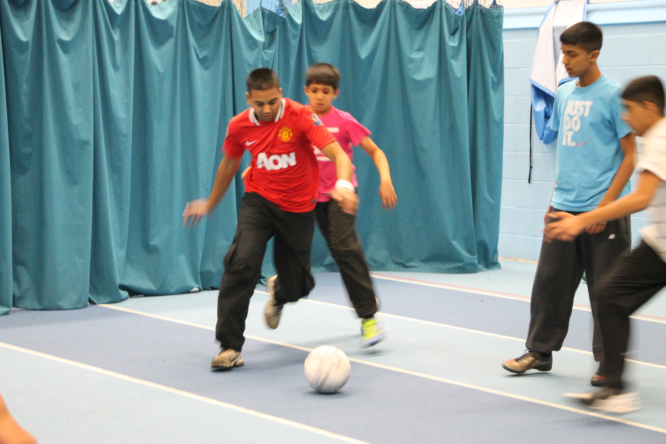 ©1987-2017 SKS Swaminarayan Temple East London