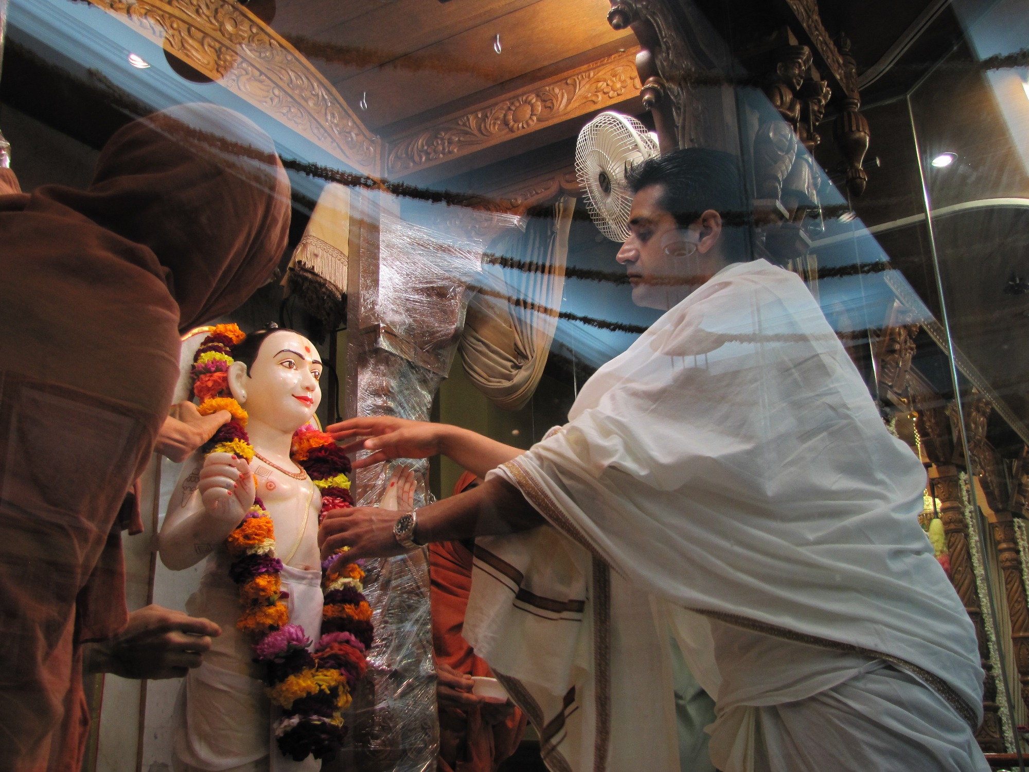 IMG 2712 - ©1987-2017 SKS Swaminarayan Temple East London
