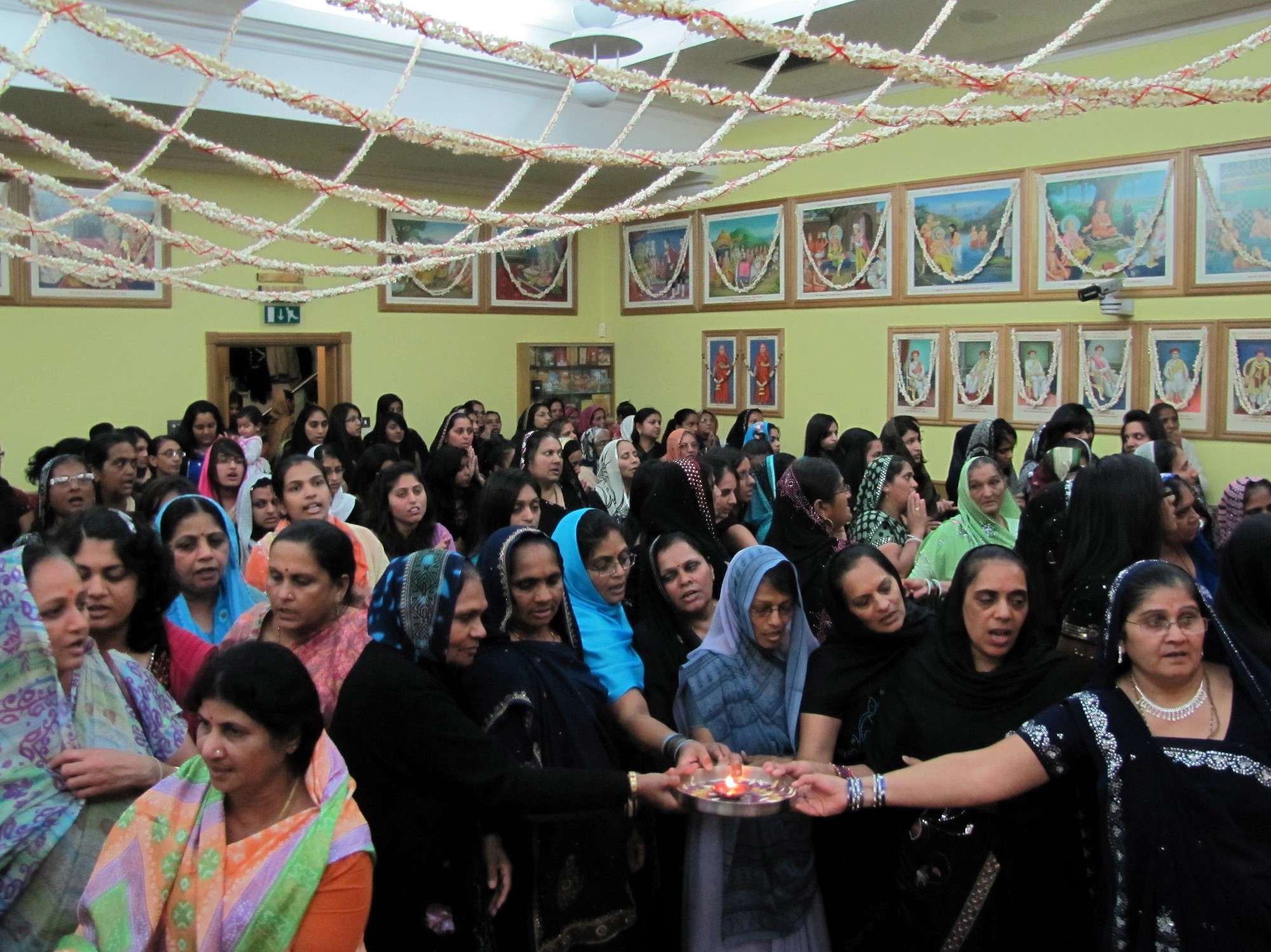 IMG 3110 - ©1987-2017 SKS Swaminarayan Temple East London