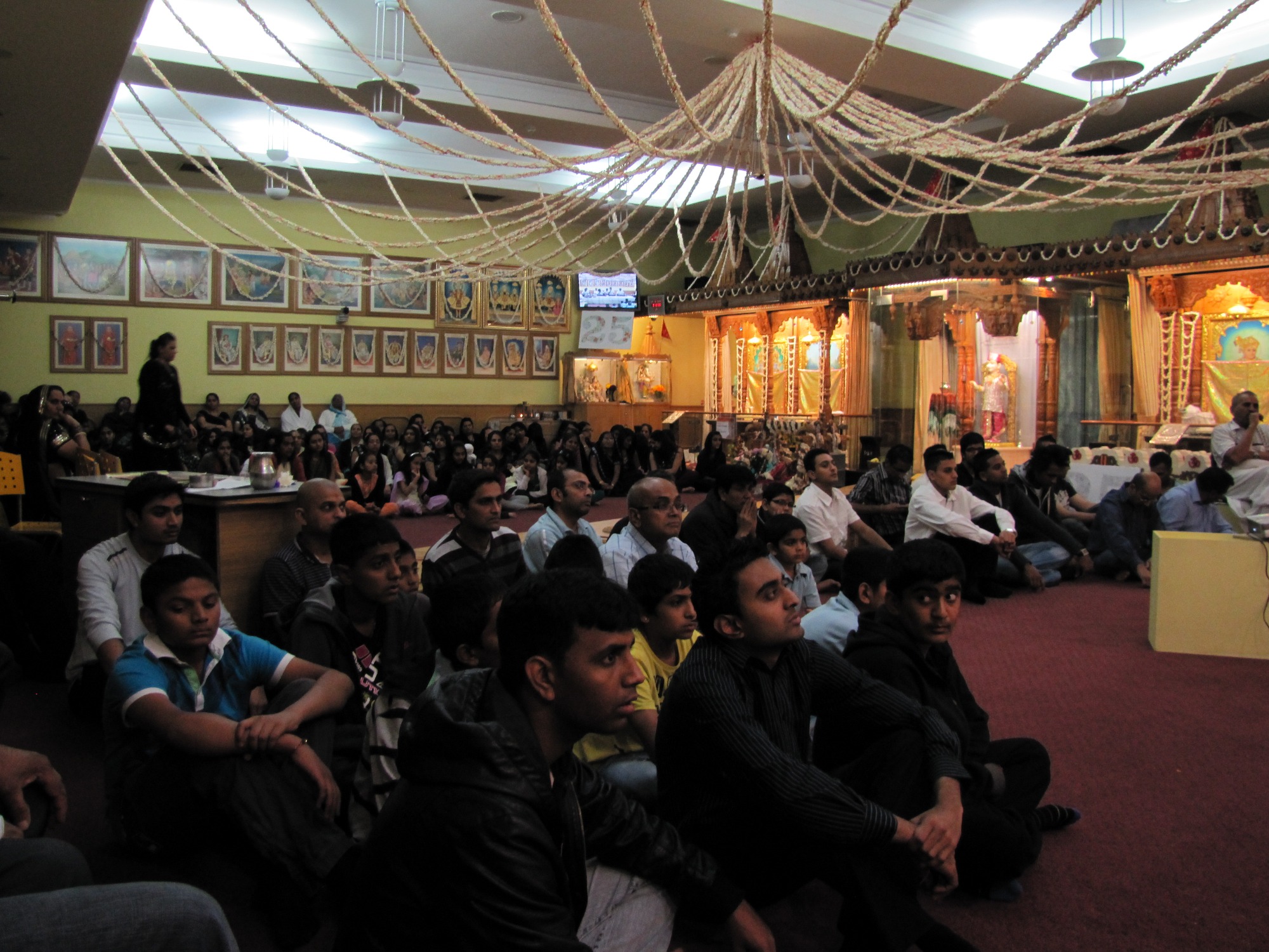 IMG 3144 - ©1987-2017 SKS Swaminarayan Temple East London