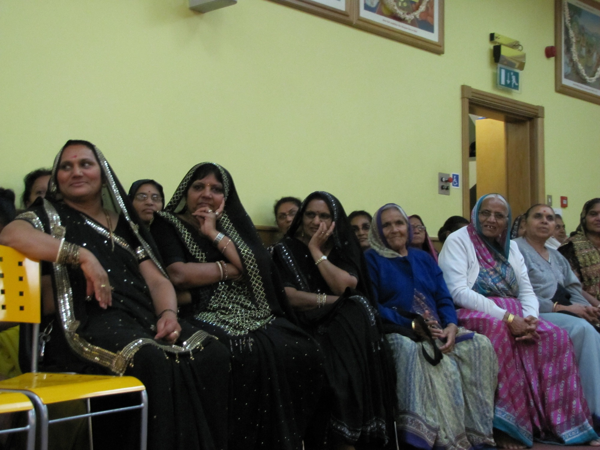 IMG 3169 - ©1987-2017 SKS Swaminarayan Temple East London