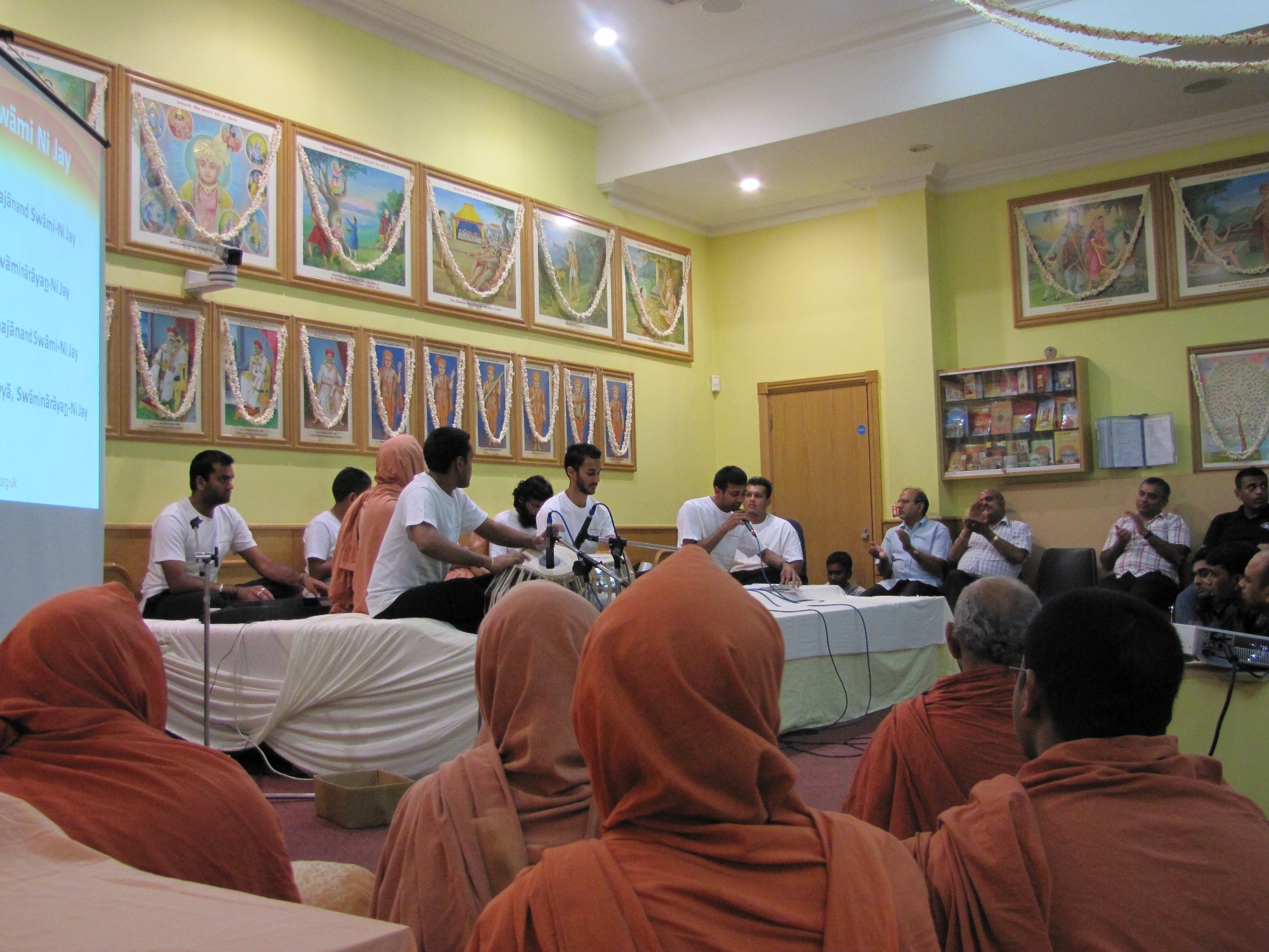 IMG 3242 - ©1987-2017 SKS Swaminarayan Temple East London