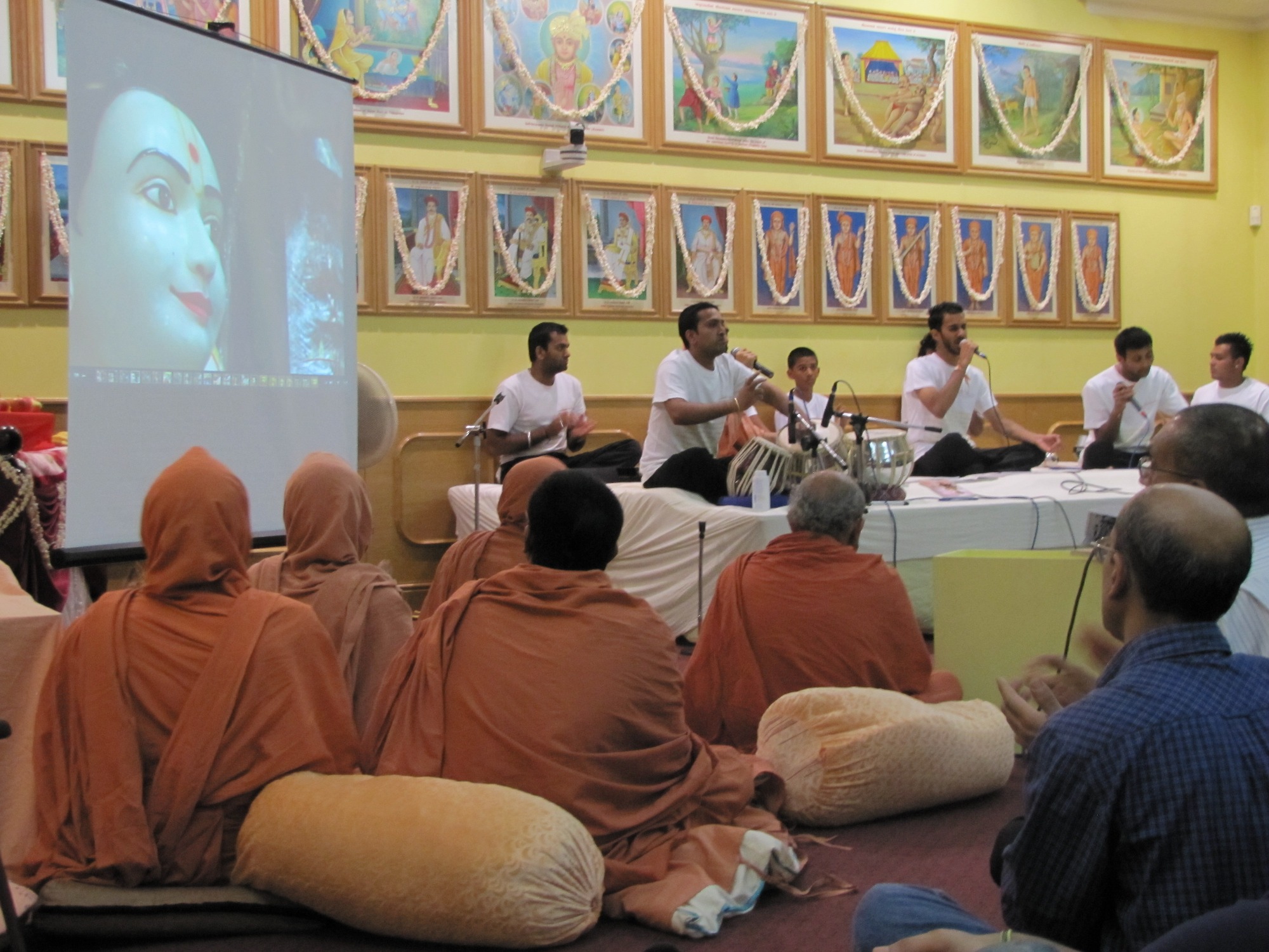 IMG 3251 - ©1987-2017 SKS Swaminarayan Temple East London