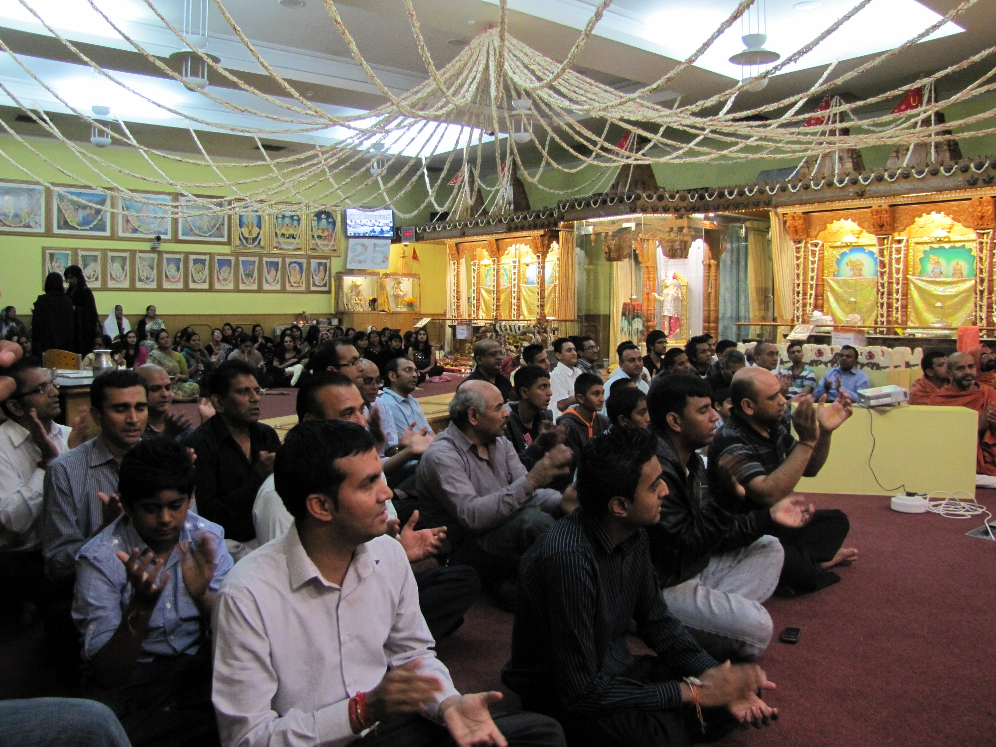 IMG 3258 - ©1987-2017 SKS Swaminarayan Temple East London