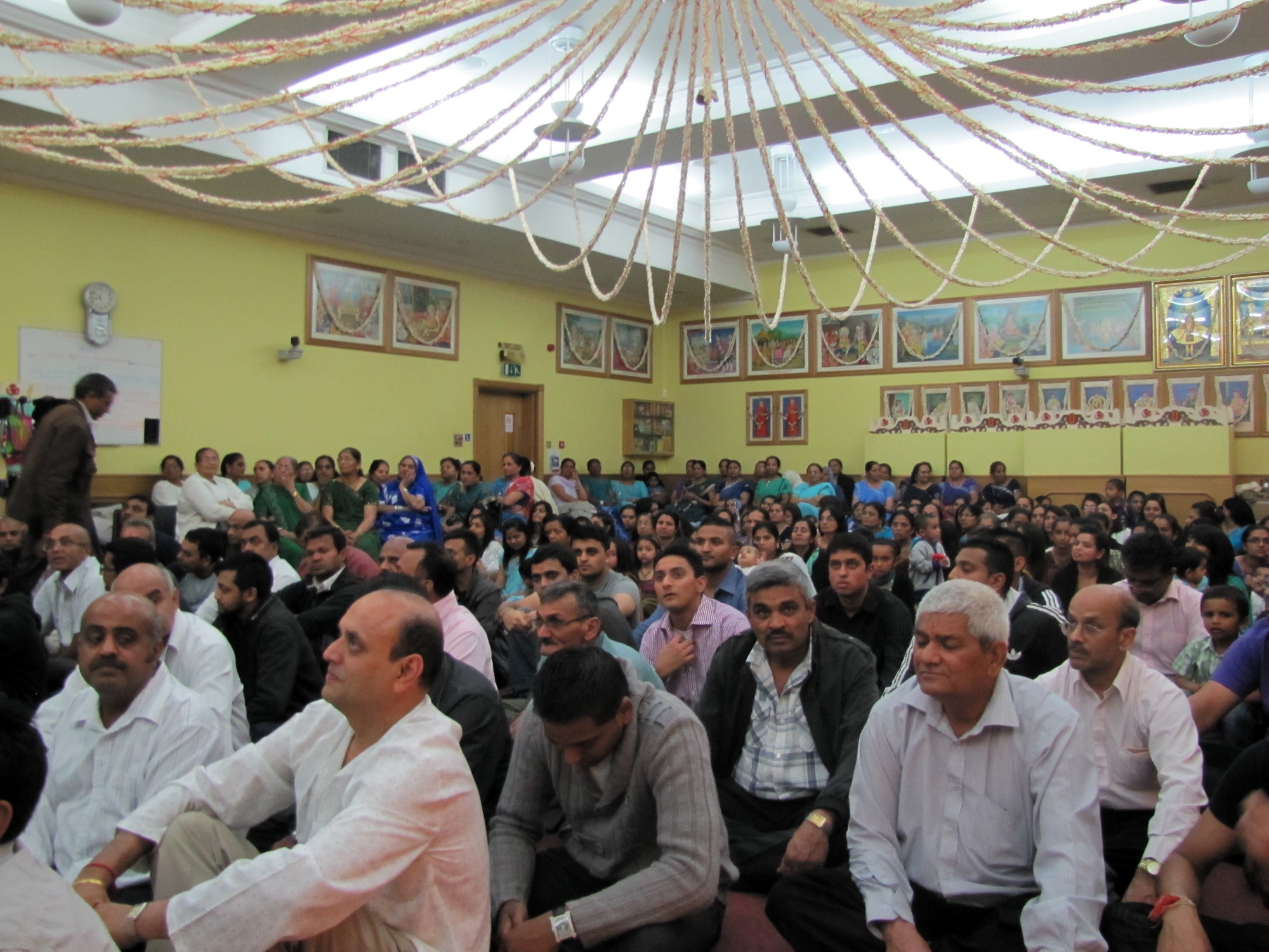 IMG 3290 - ©1987-2017 SKS Swaminarayan Temple East London