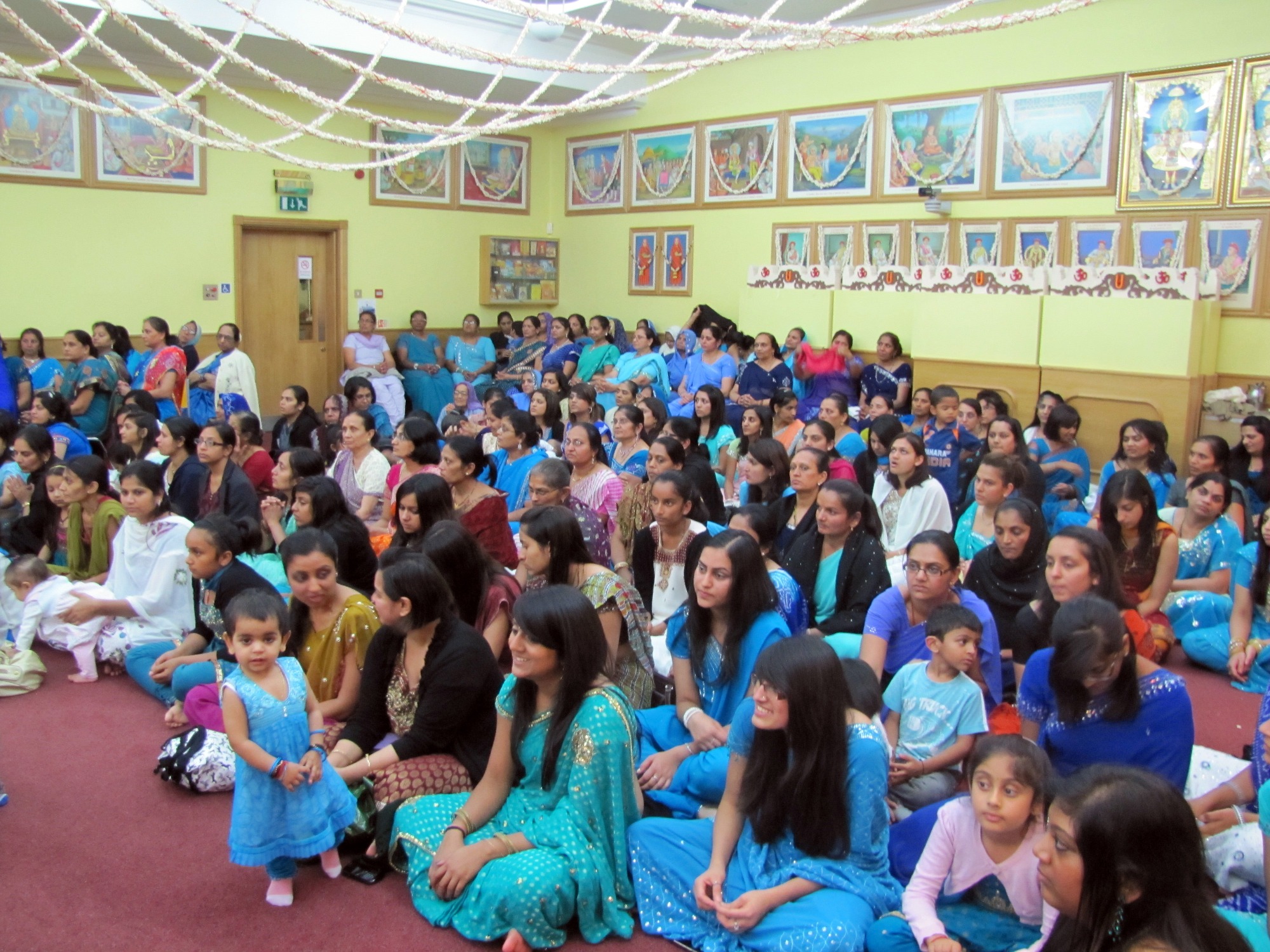 IMG 3293 - ©1987-2017 SKS Swaminarayan Temple East London