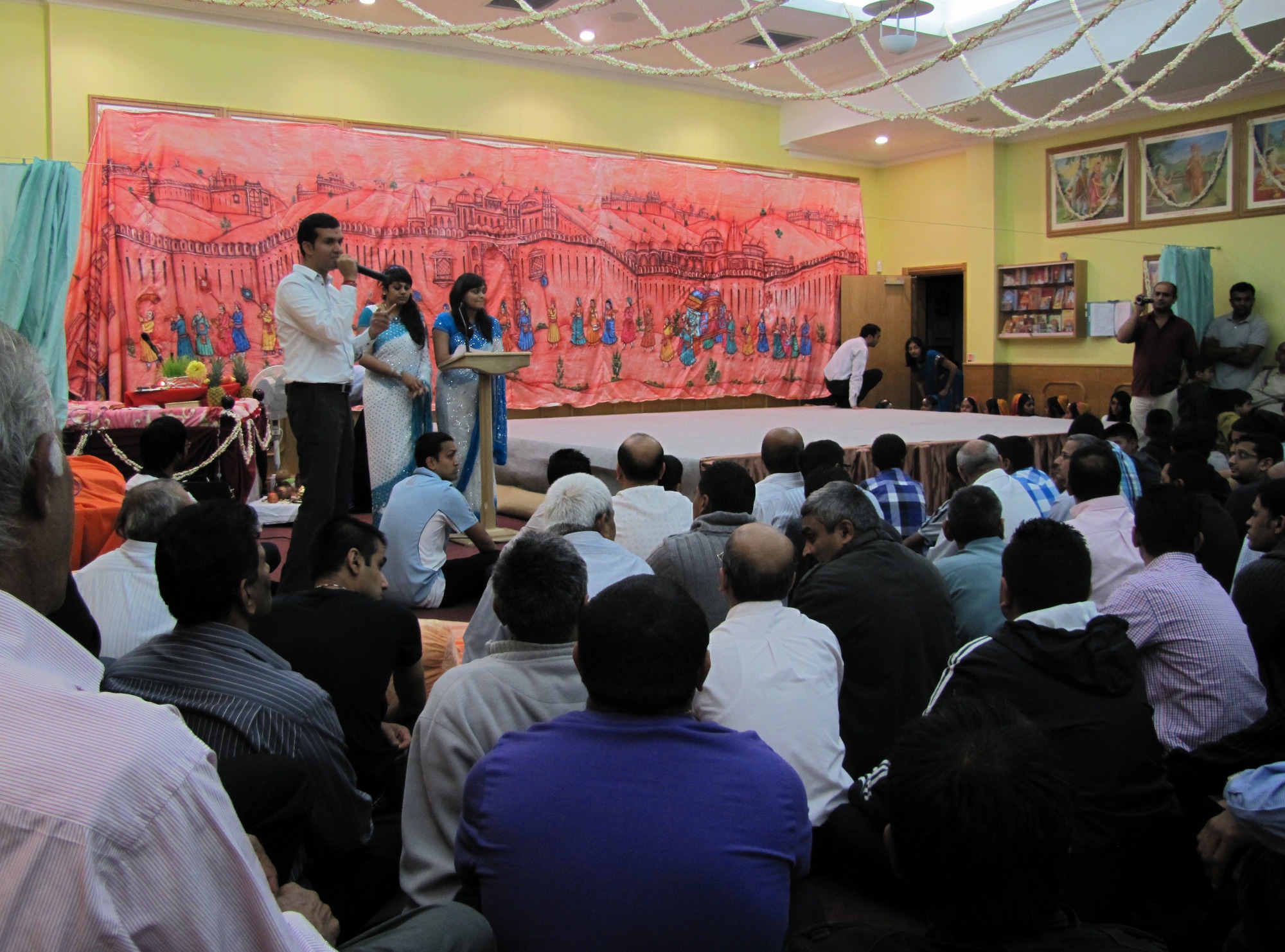 IMG 3295 - ©1987-2017 SKS Swaminarayan Temple East London