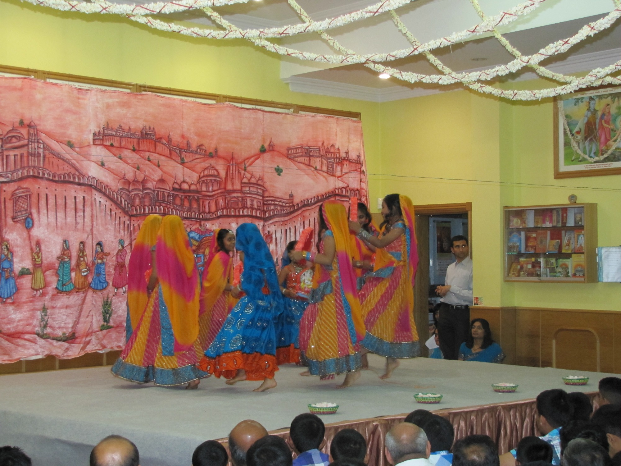 IMG 3299 - ©1987-2017 SKS Swaminarayan Temple East London