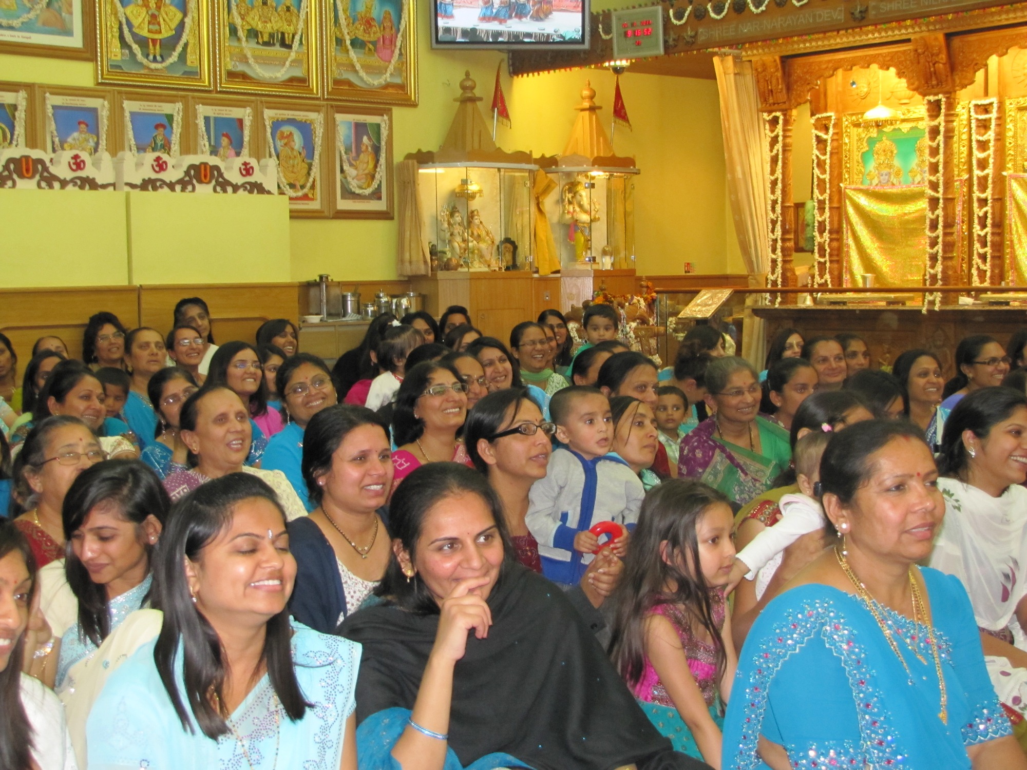 IMG 3314 - ©1987-2017 SKS Swaminarayan Temple East London