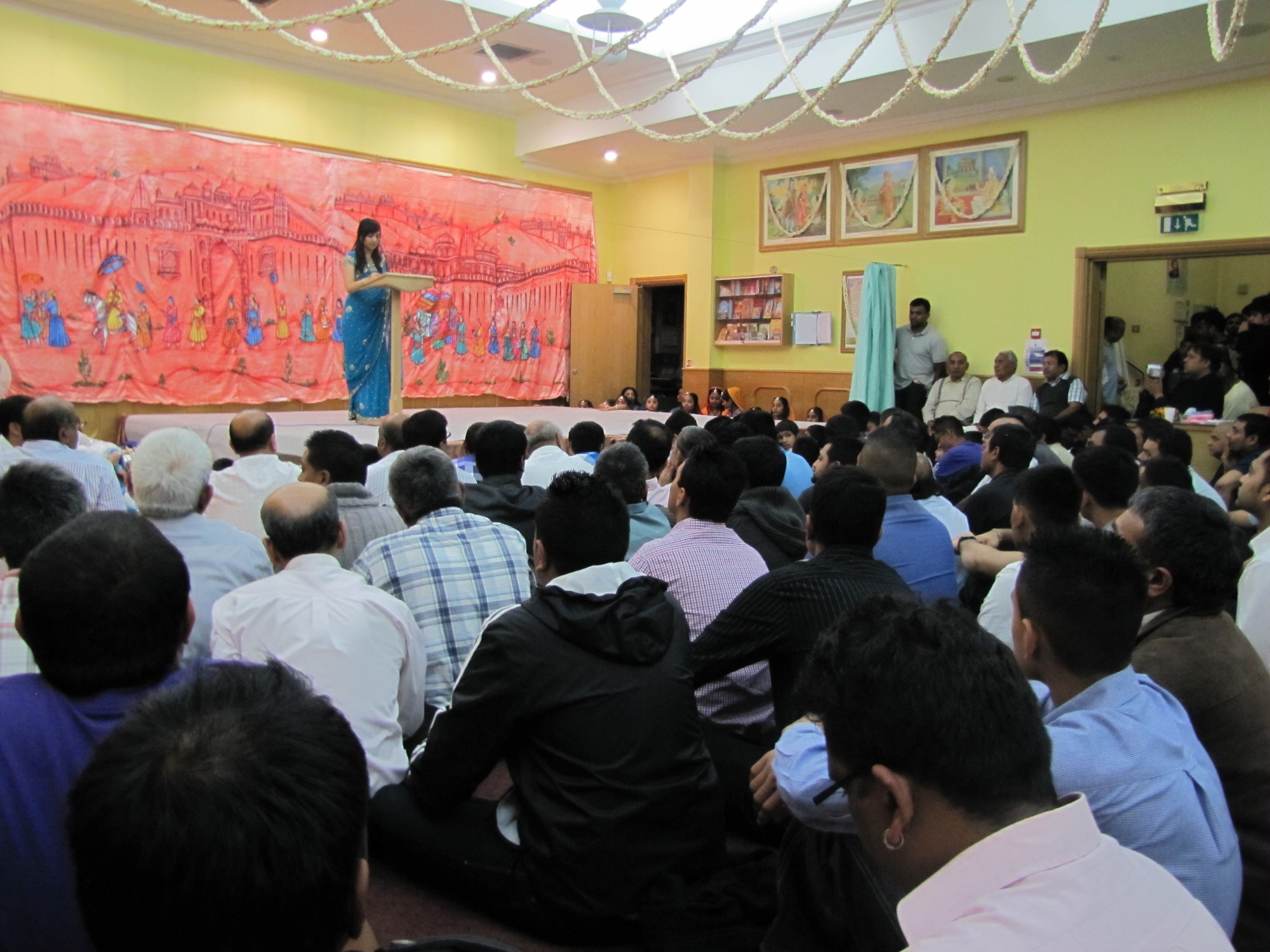 IMG 3321 - ©1987-2017 SKS Swaminarayan Temple East London