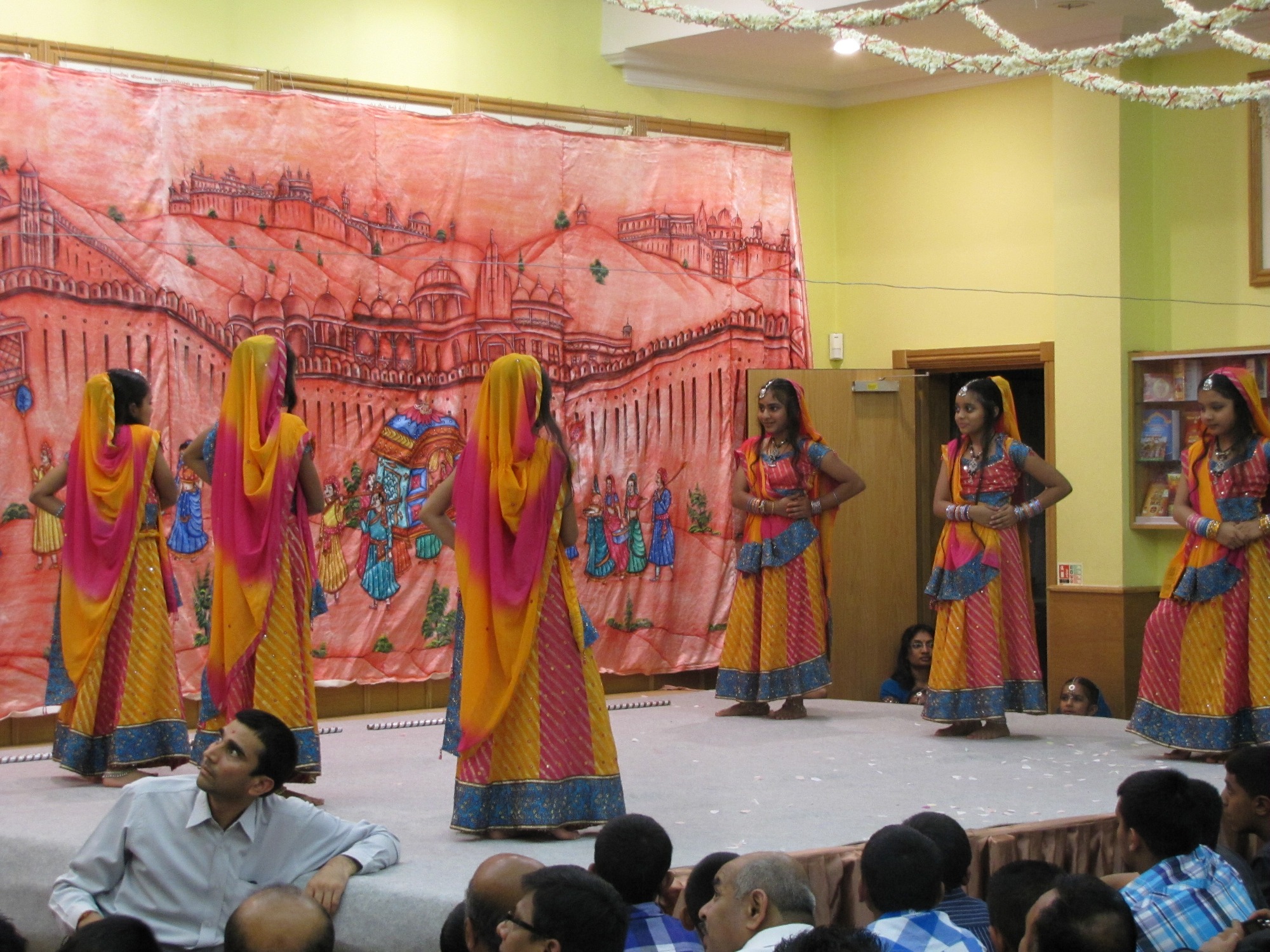 IMG 3361 - ©1987-2017 SKS Swaminarayan Temple East London