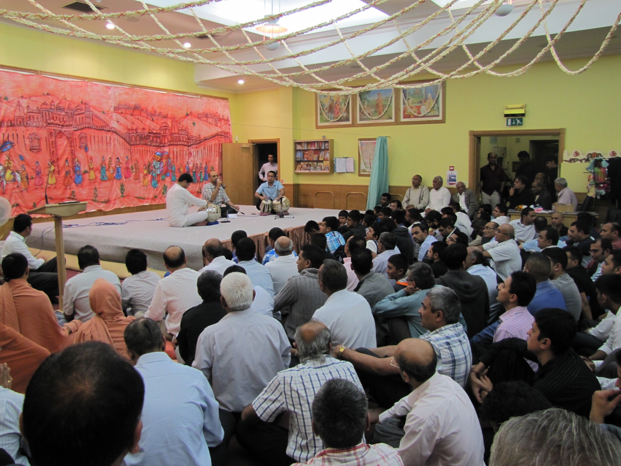 IMG 3395 - ©1987-2017 SKS Swaminarayan Temple East London