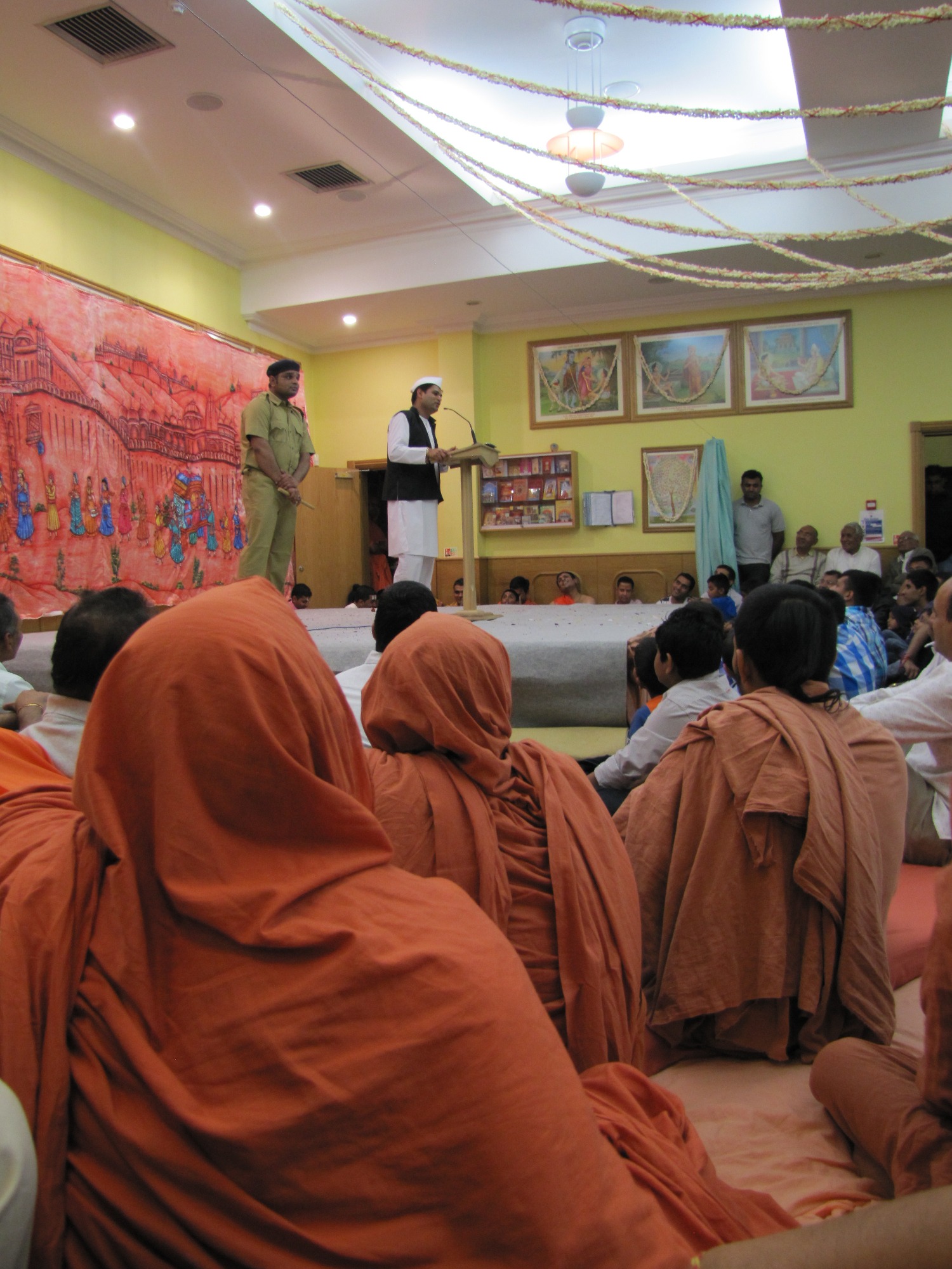 IMG 3453 - ©1987-2017 SKS Swaminarayan Temple East London