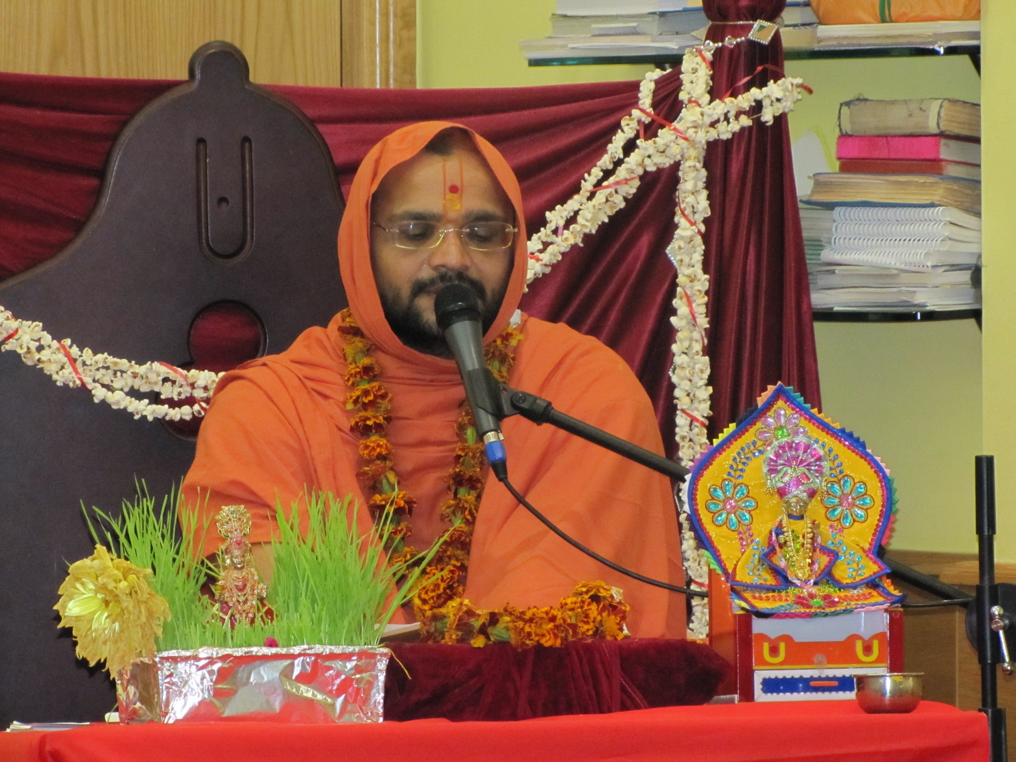 ©1987-2017 SKS Swaminarayan Temple East London
