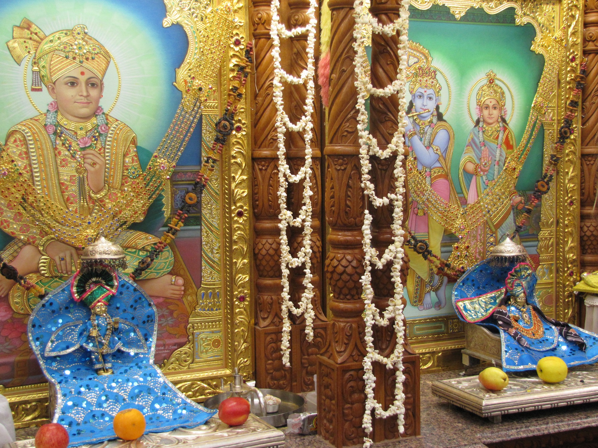 IMG 3596 - ©1987-2017 SKS Swaminarayan Temple East London