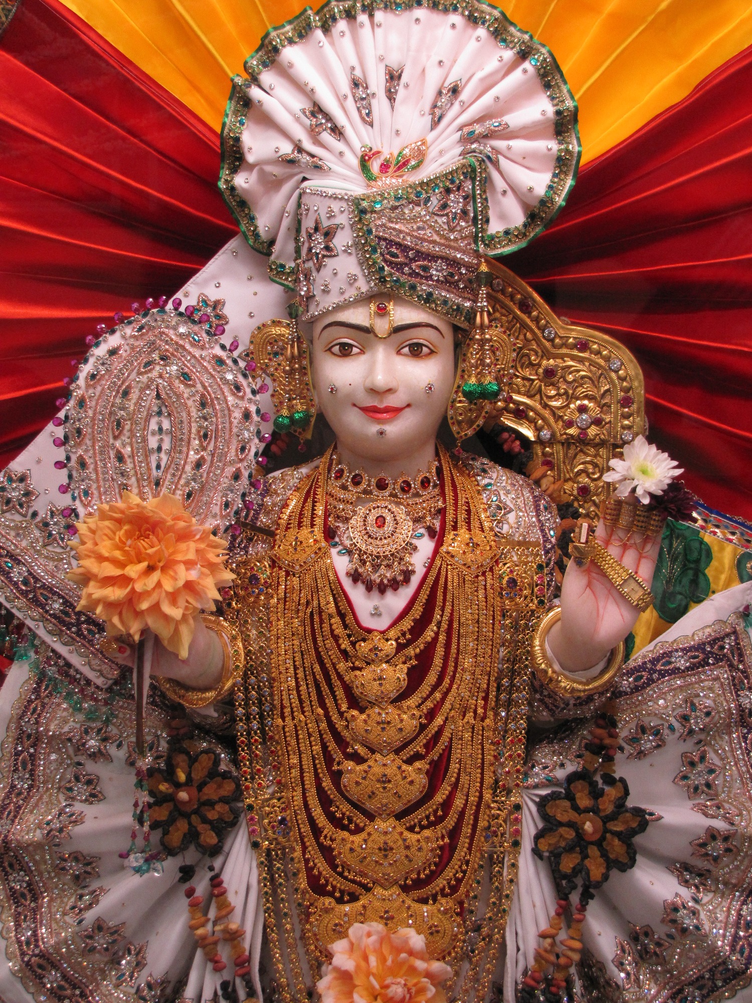 IMG 3599 - ©1987-2017 SKS Swaminarayan Temple East London