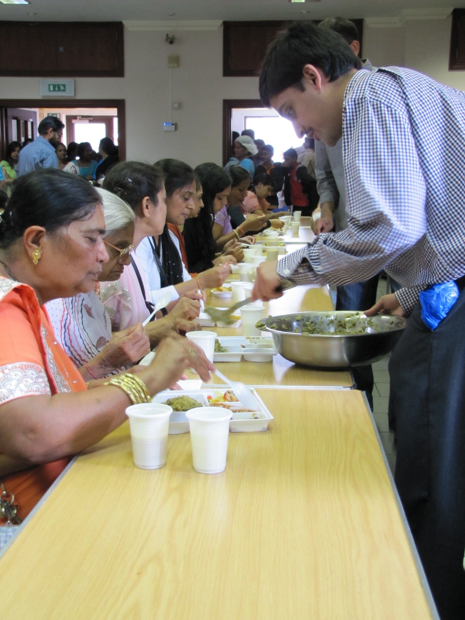 ©1987-2017 SKS Swaminarayan Temple East London