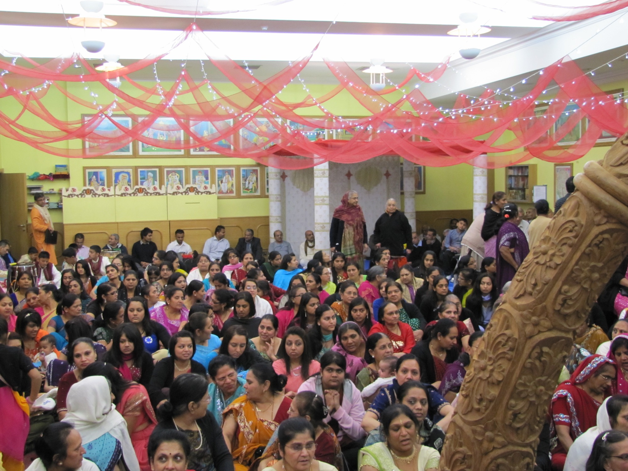 IMG 0085 - ©1987-2017 SKS Swaminarayan Temple East London