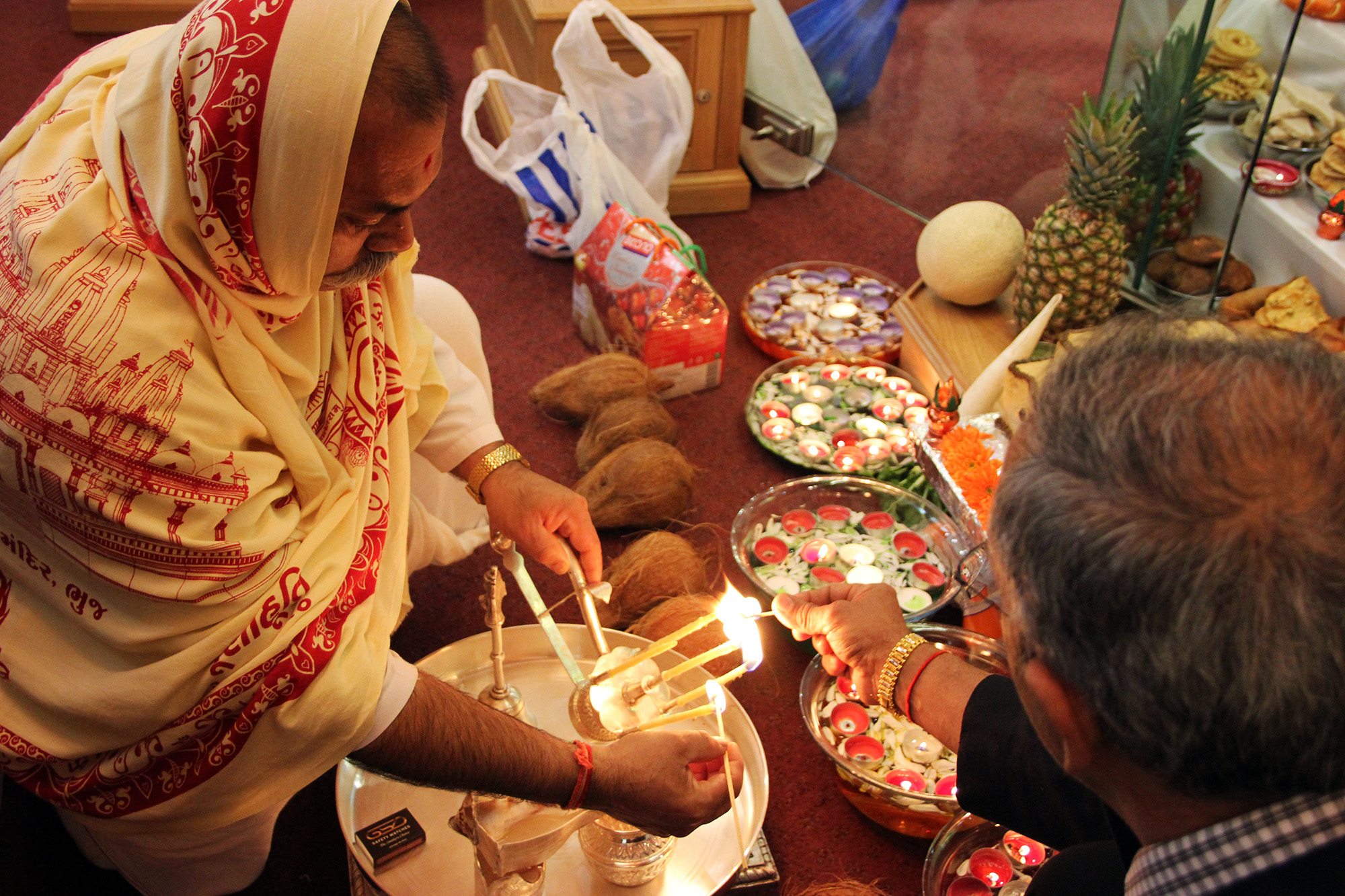©1987-2017 SKS Swaminarayan Temple East London