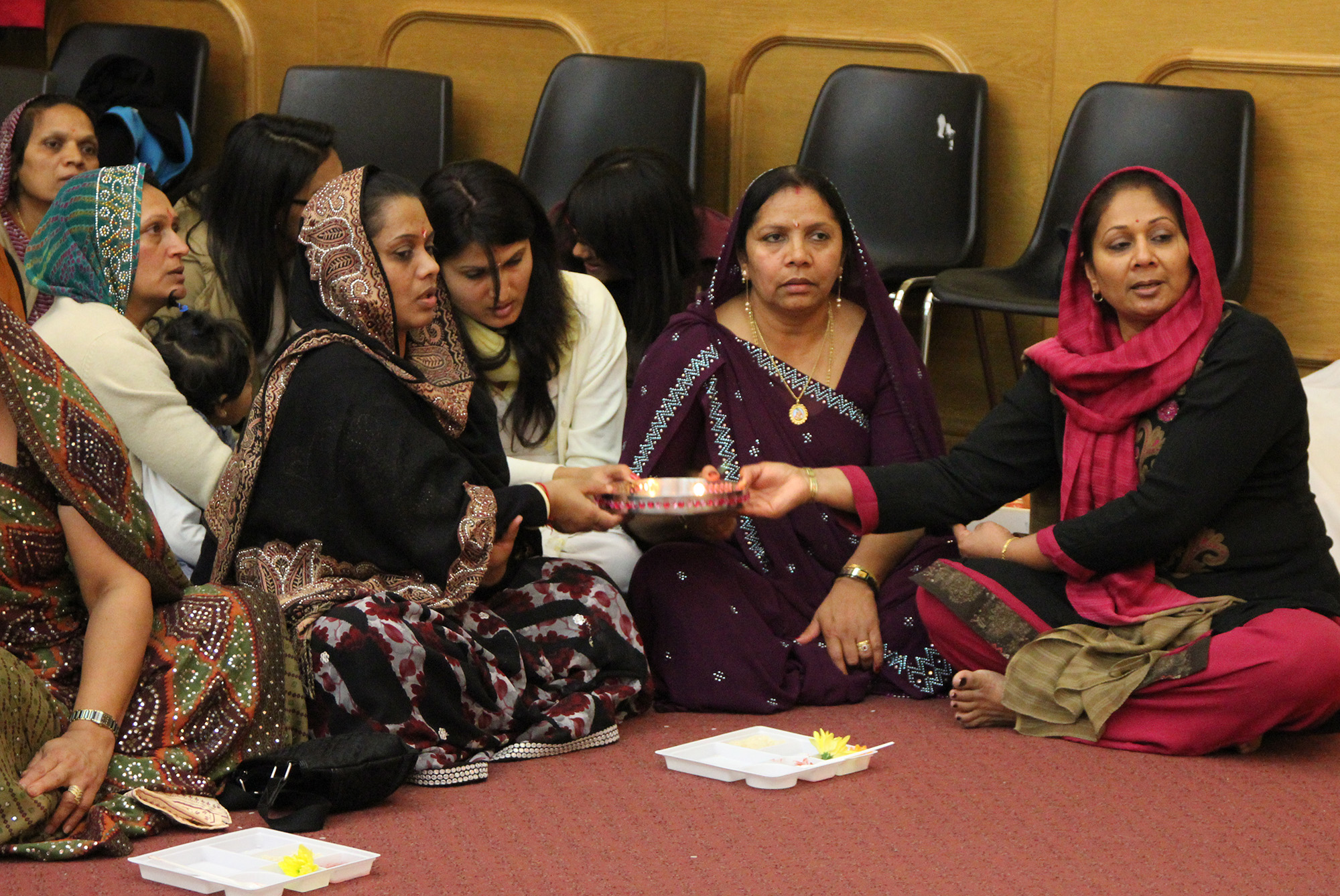 ©1987-2017 SKS Swaminarayan Temple East London