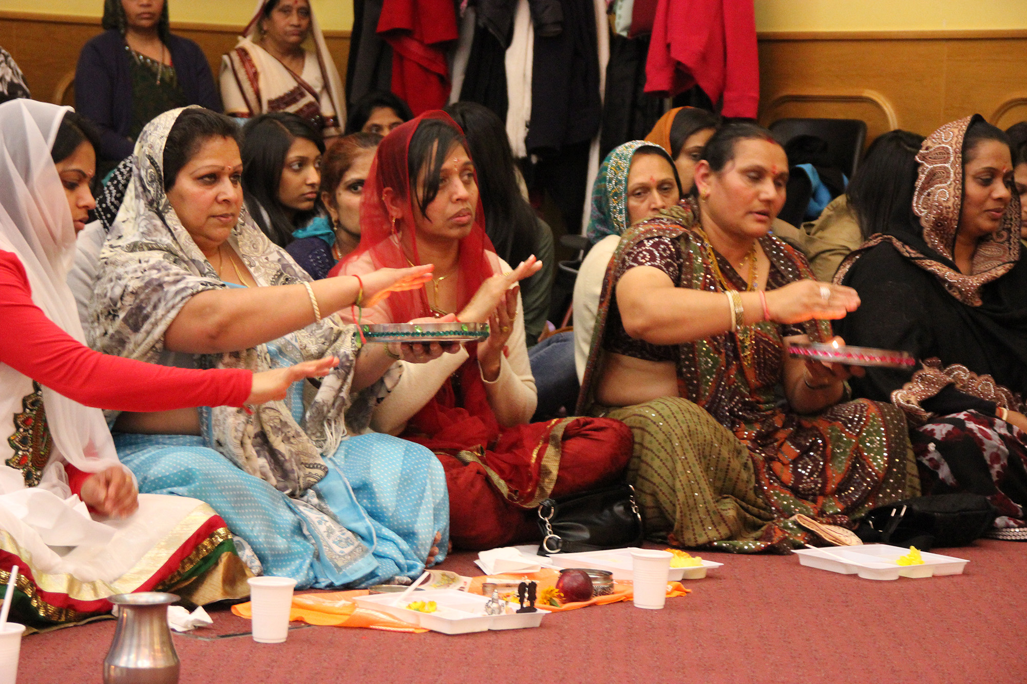 ©1987-2017 SKS Swaminarayan Temple East London