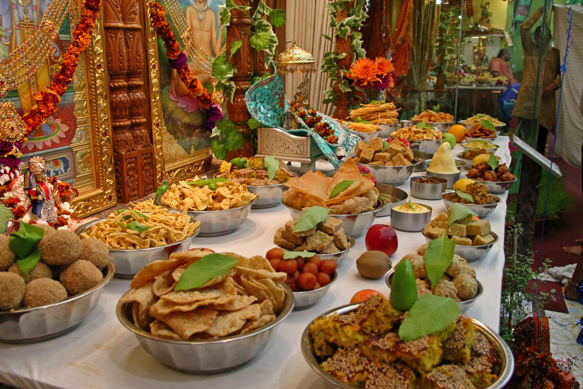 ©1987-2017 SKS Swaminarayan Temple East London