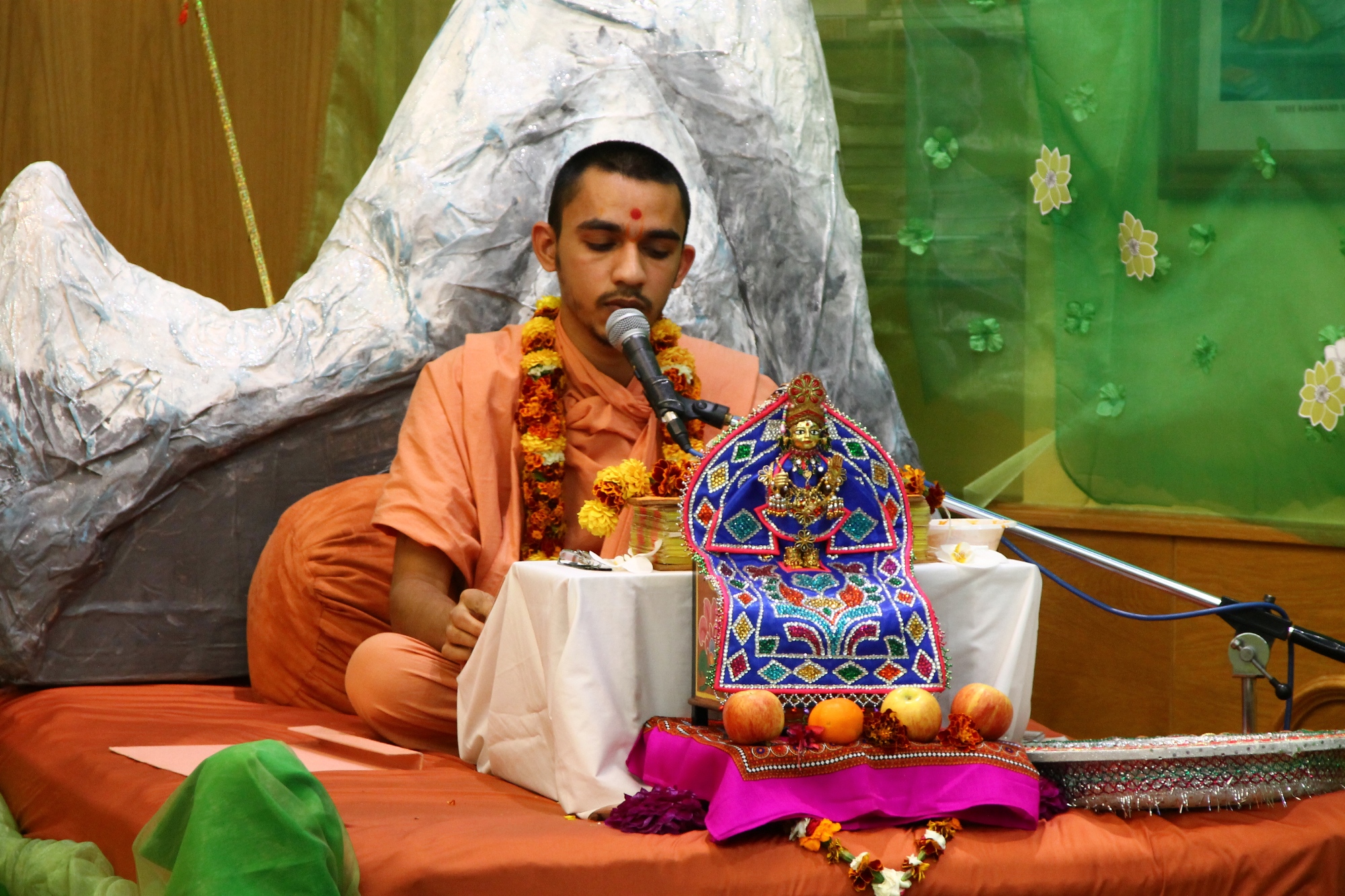 IMG 6262 - ©1987-2017 SKS Swaminarayan Temple East London