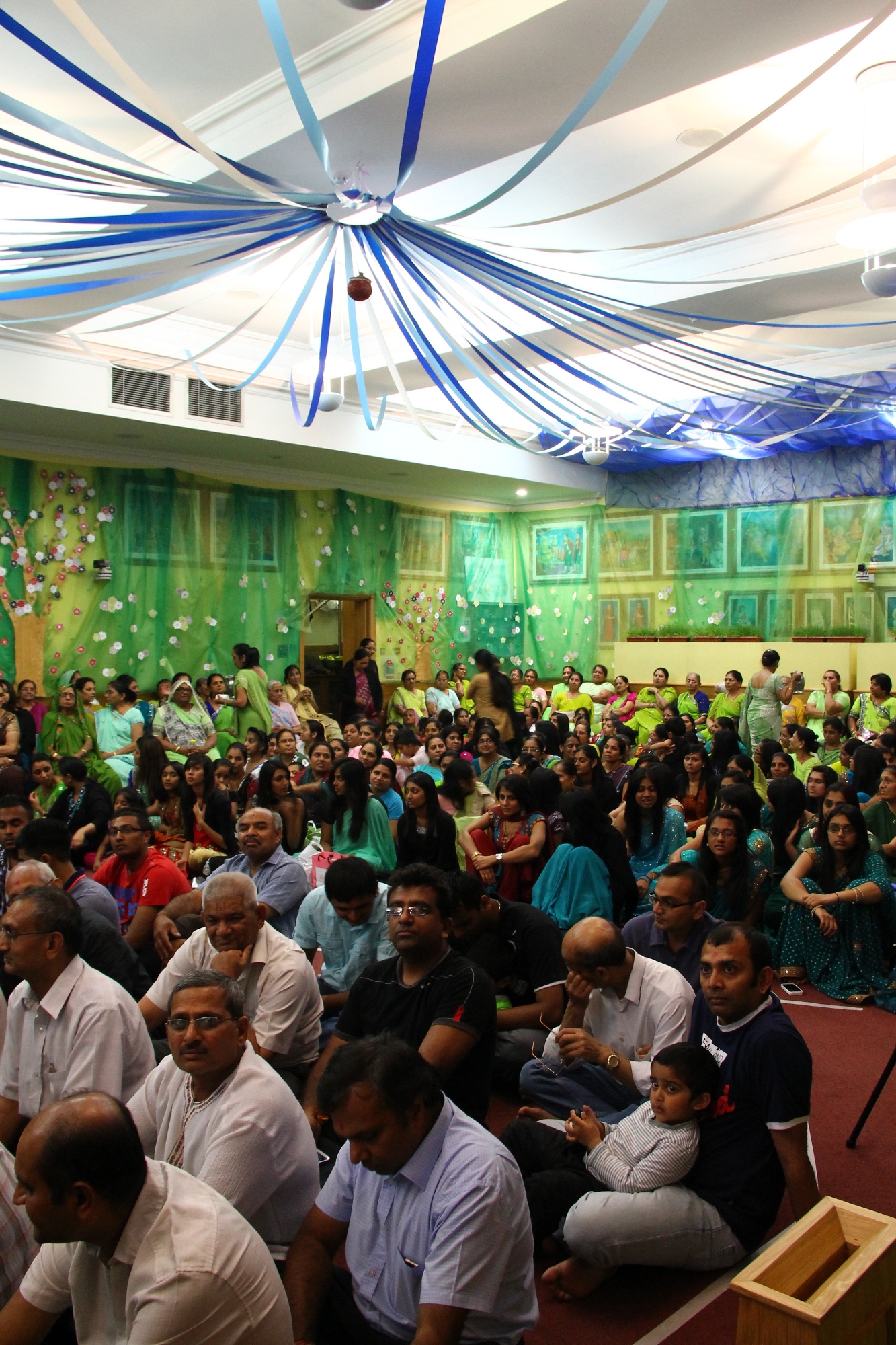 ©1987-2017 SKS Swaminarayan Temple East London