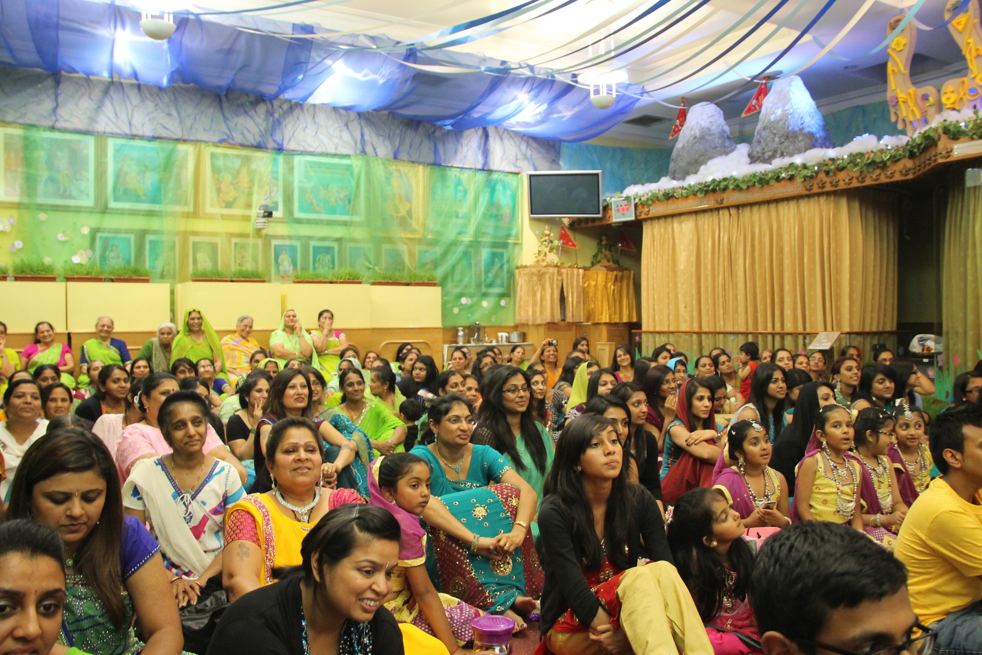 IMG 6398 - ©1987-2017 SKS Swaminarayan Temple East London