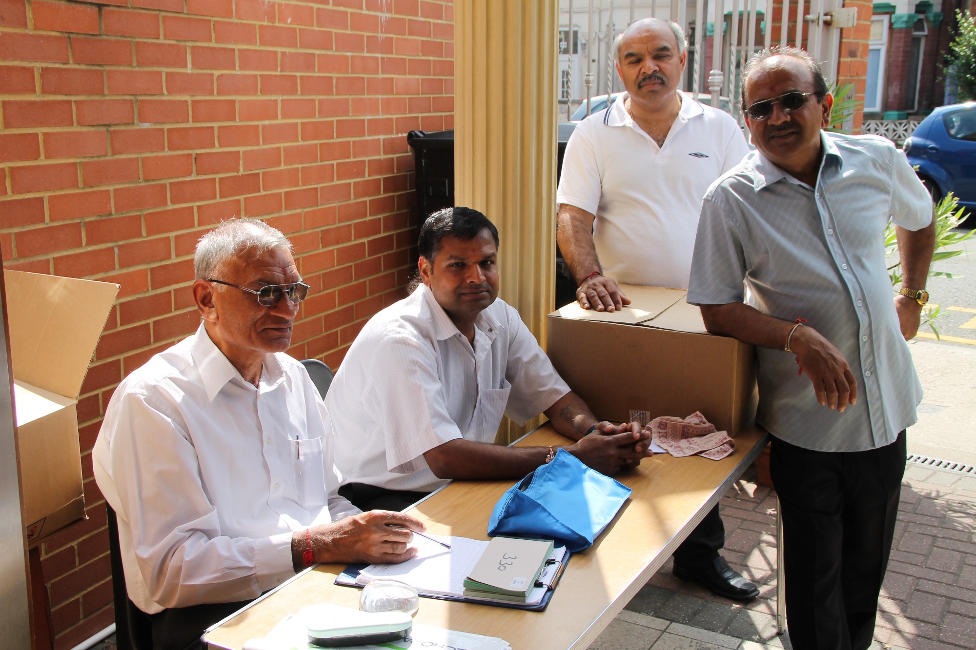 ©1987-2017 SKS Swaminarayan Temple East London