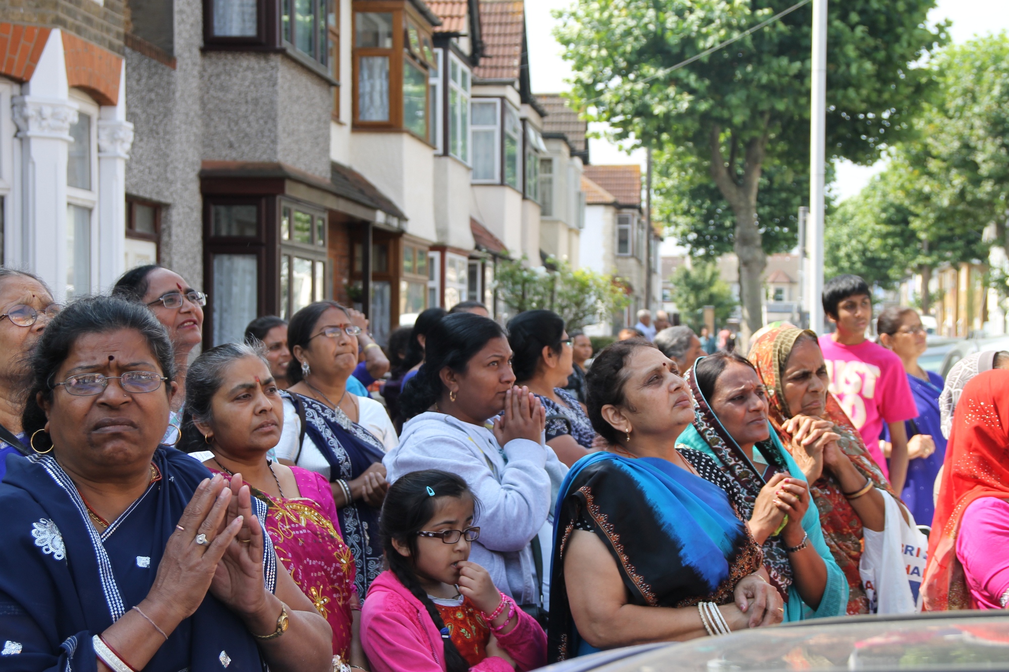 ©1987-2017 SKS Swaminarayan Temple East London