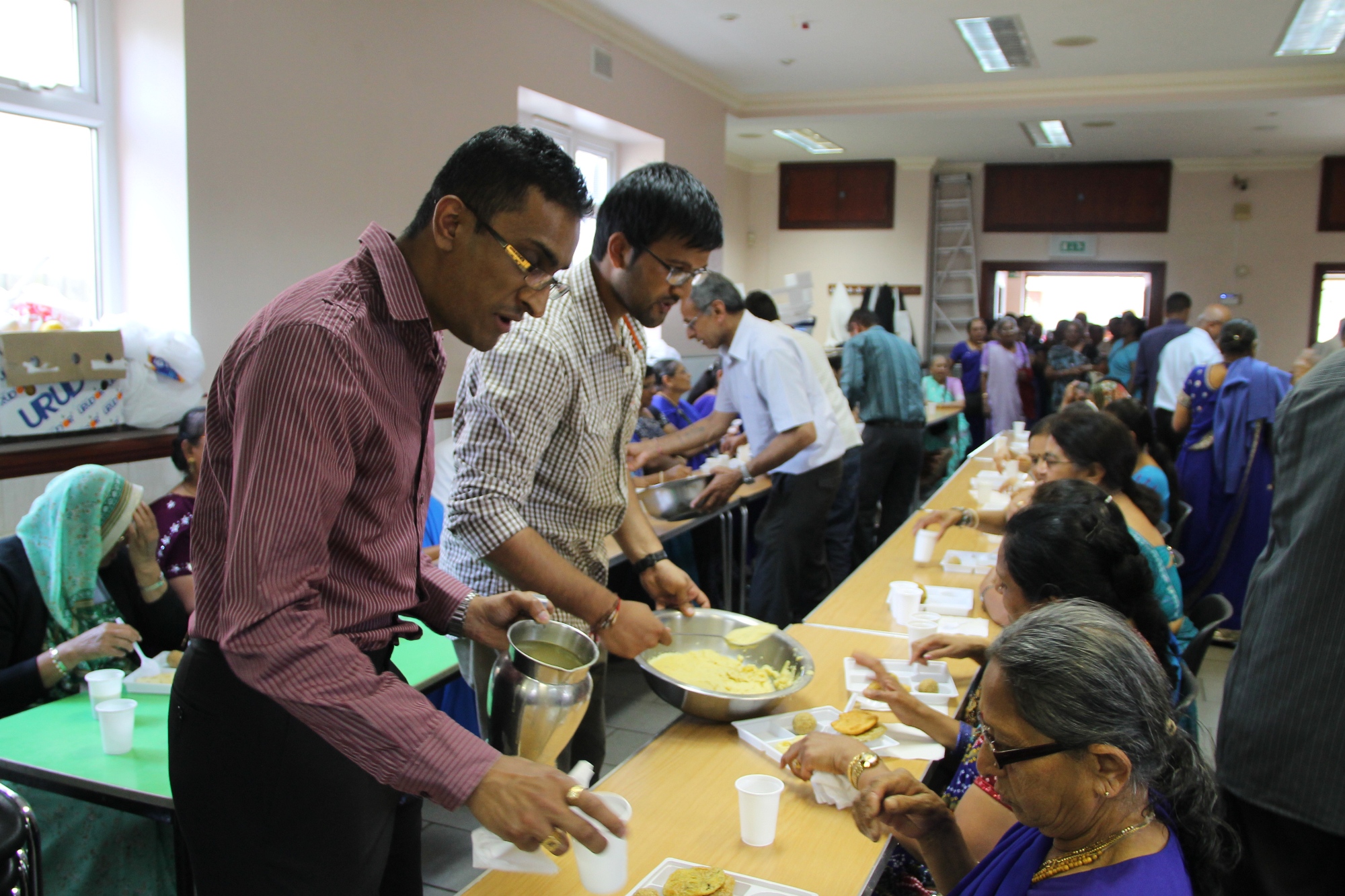 ©1987-2017 SKS Swaminarayan Temple East London