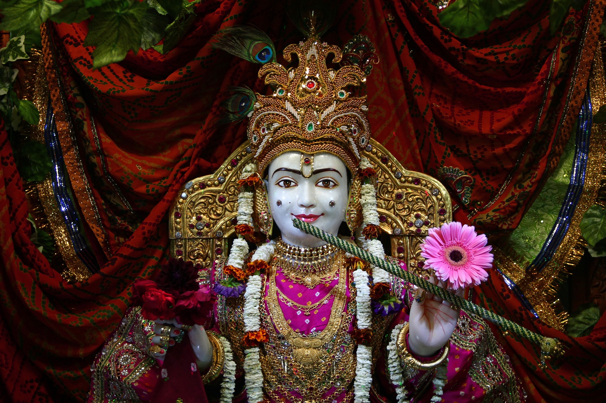 002c - ©1987-2017 SKS Swaminarayan Temple East London