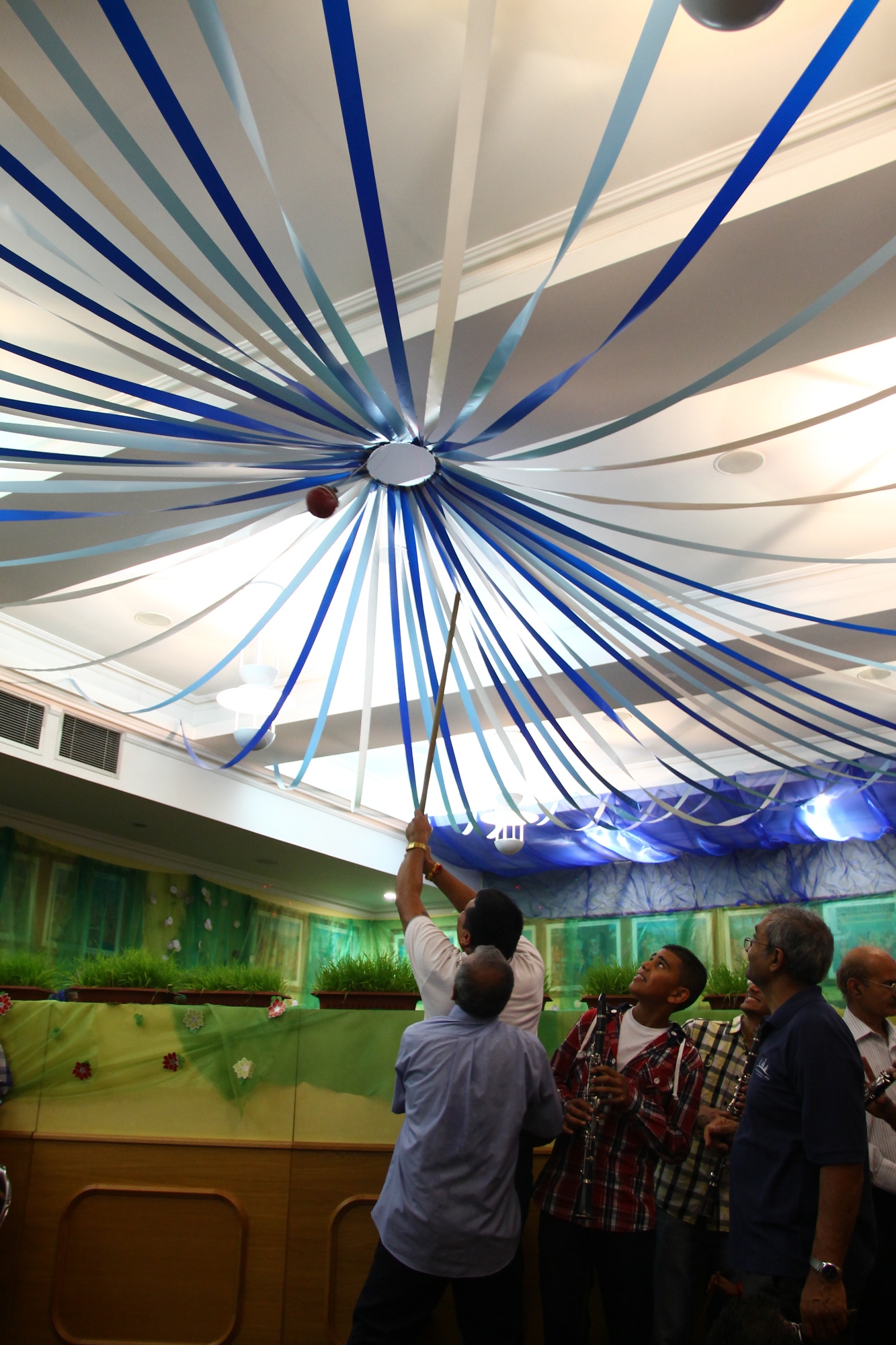 033 - ©1987-2017 SKS Swaminarayan Temple East London