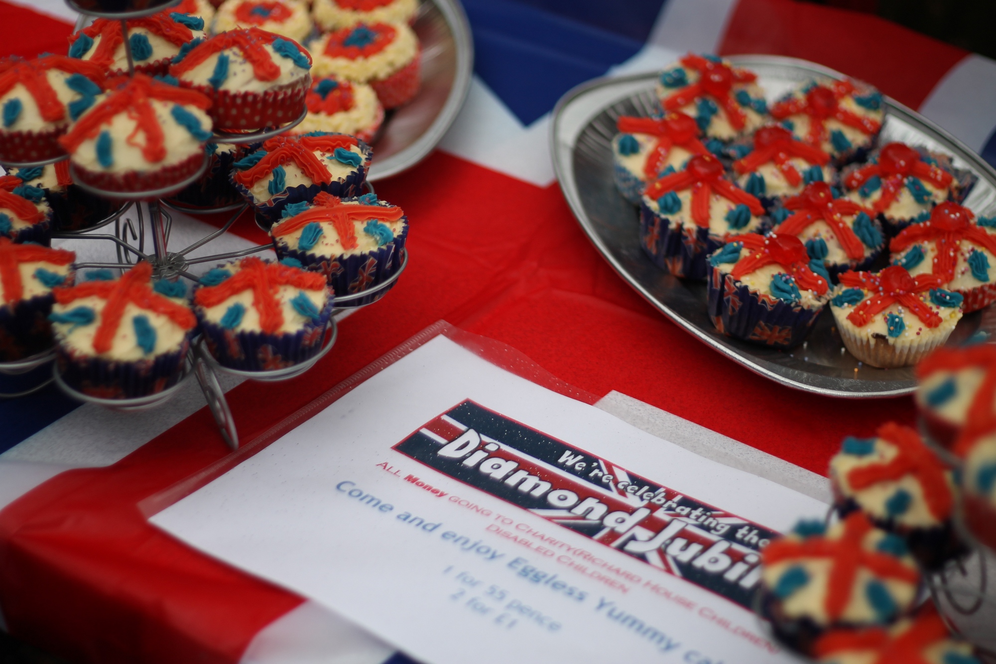 ©1987-2017 SKS Swaminarayan Temple East London