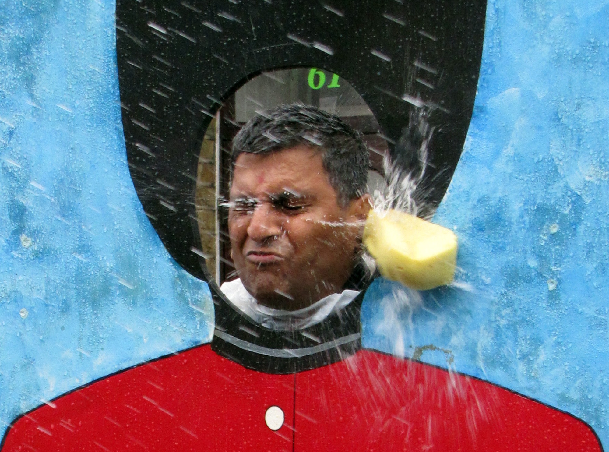 ©1987-2017 SKS Swaminarayan Temple East London