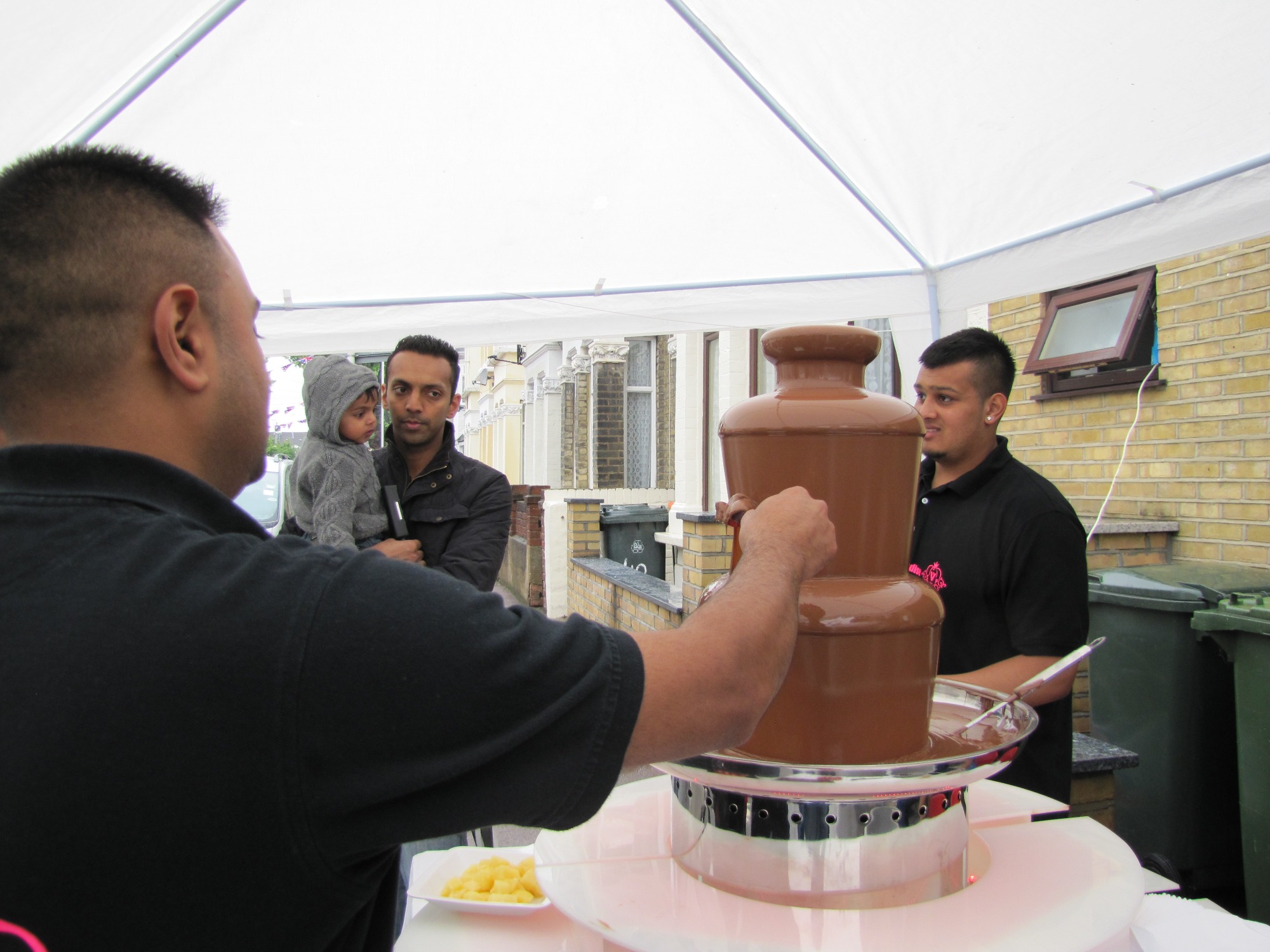 ©1987-2017 SKS Swaminarayan Temple East London