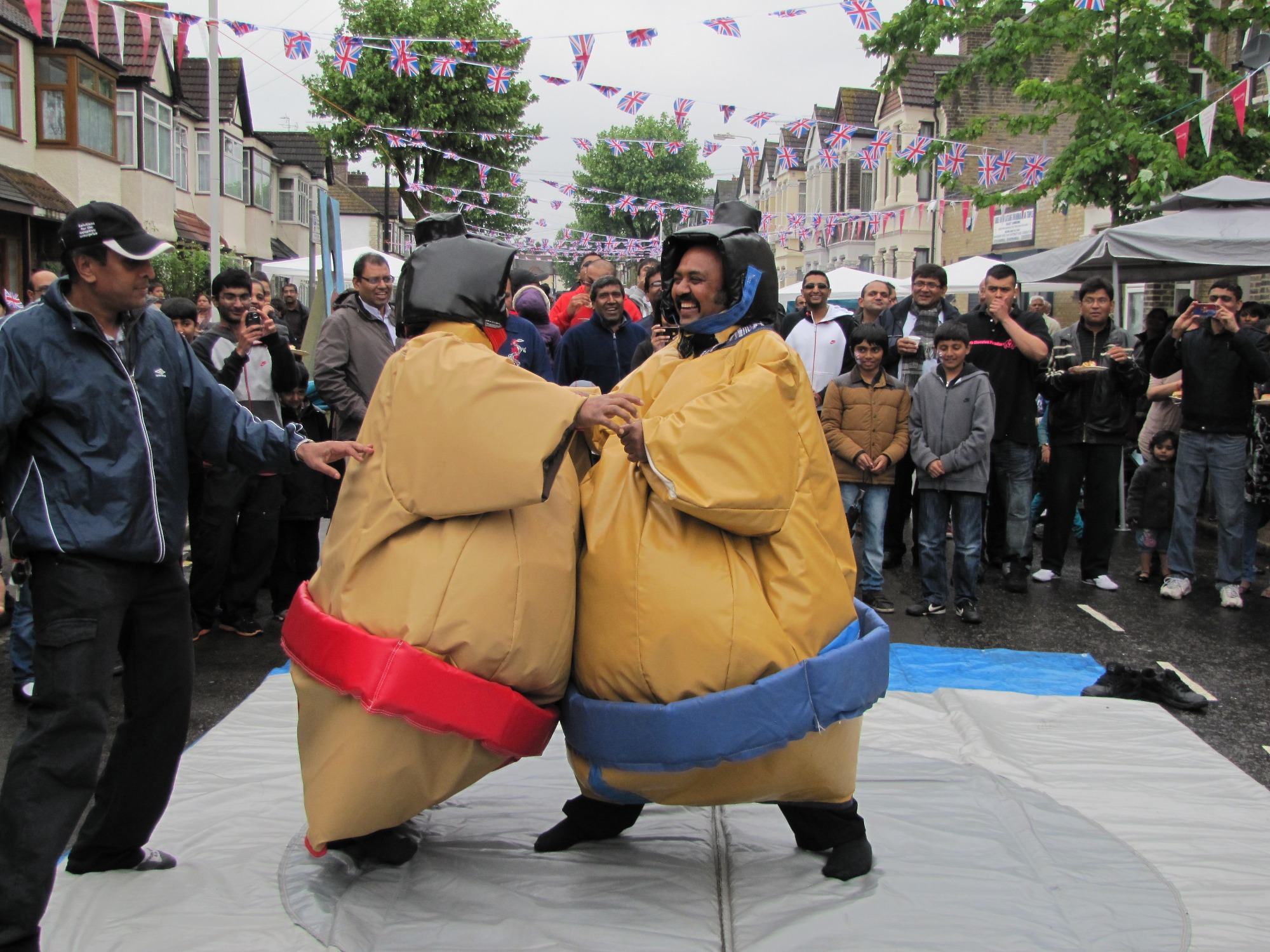 ©1987-2017 SKS Swaminarayan Temple East London