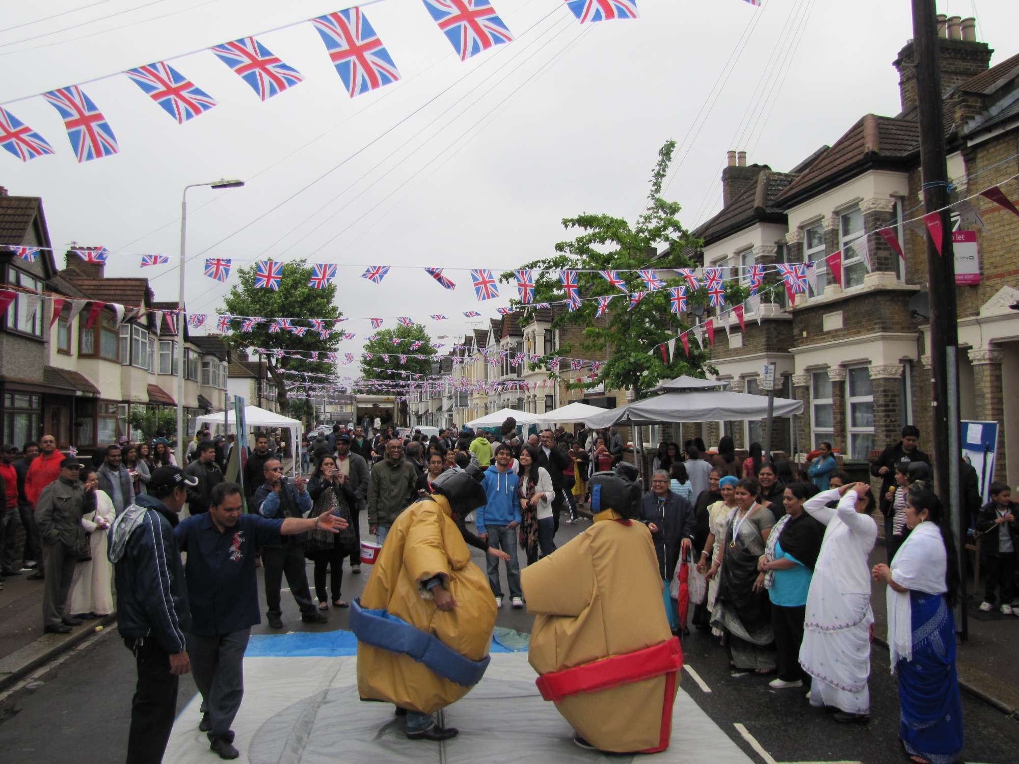 ©1987-2017 SKS Swaminarayan Temple East London