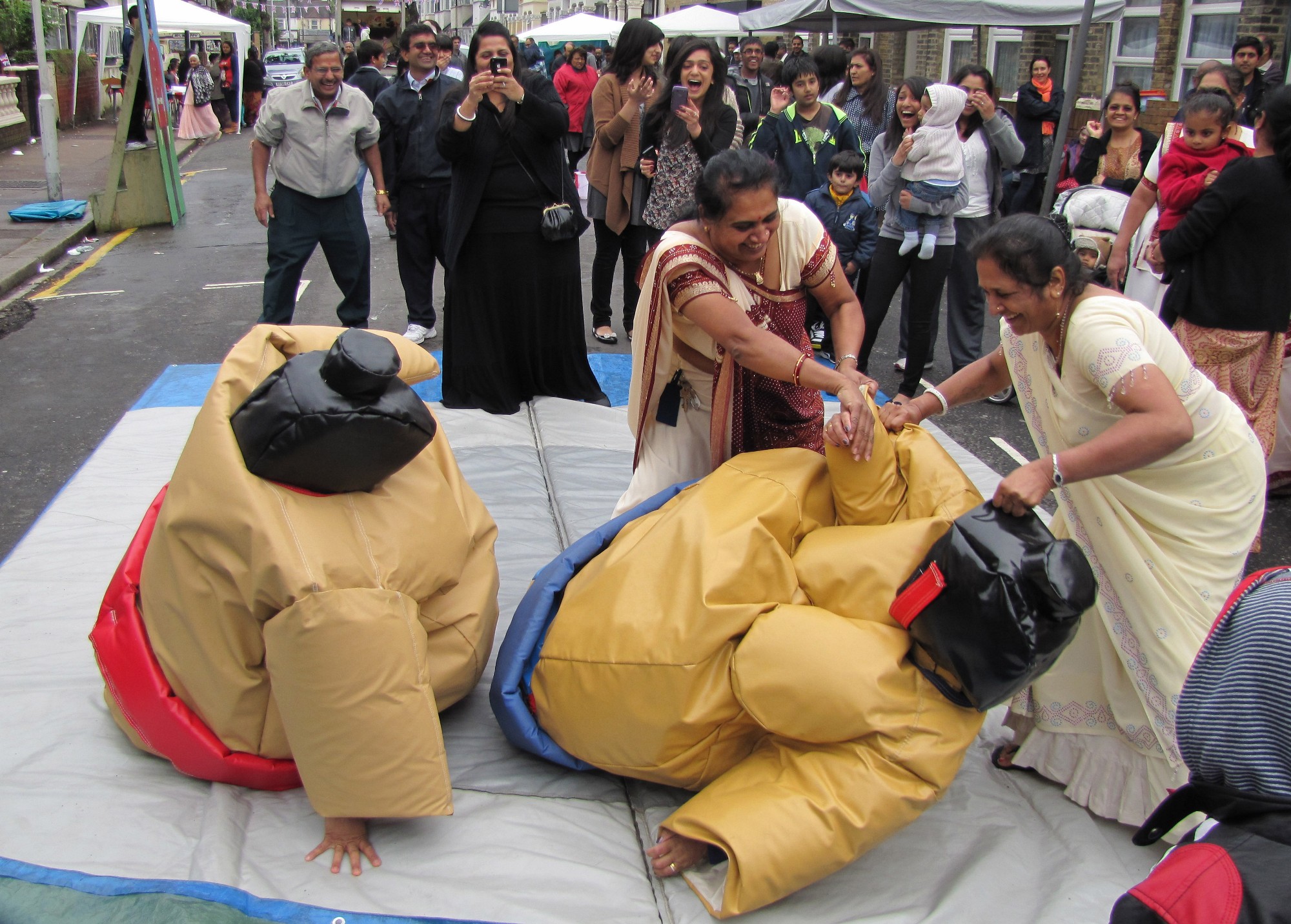 ©1987-2017 SKS Swaminarayan Temple East London