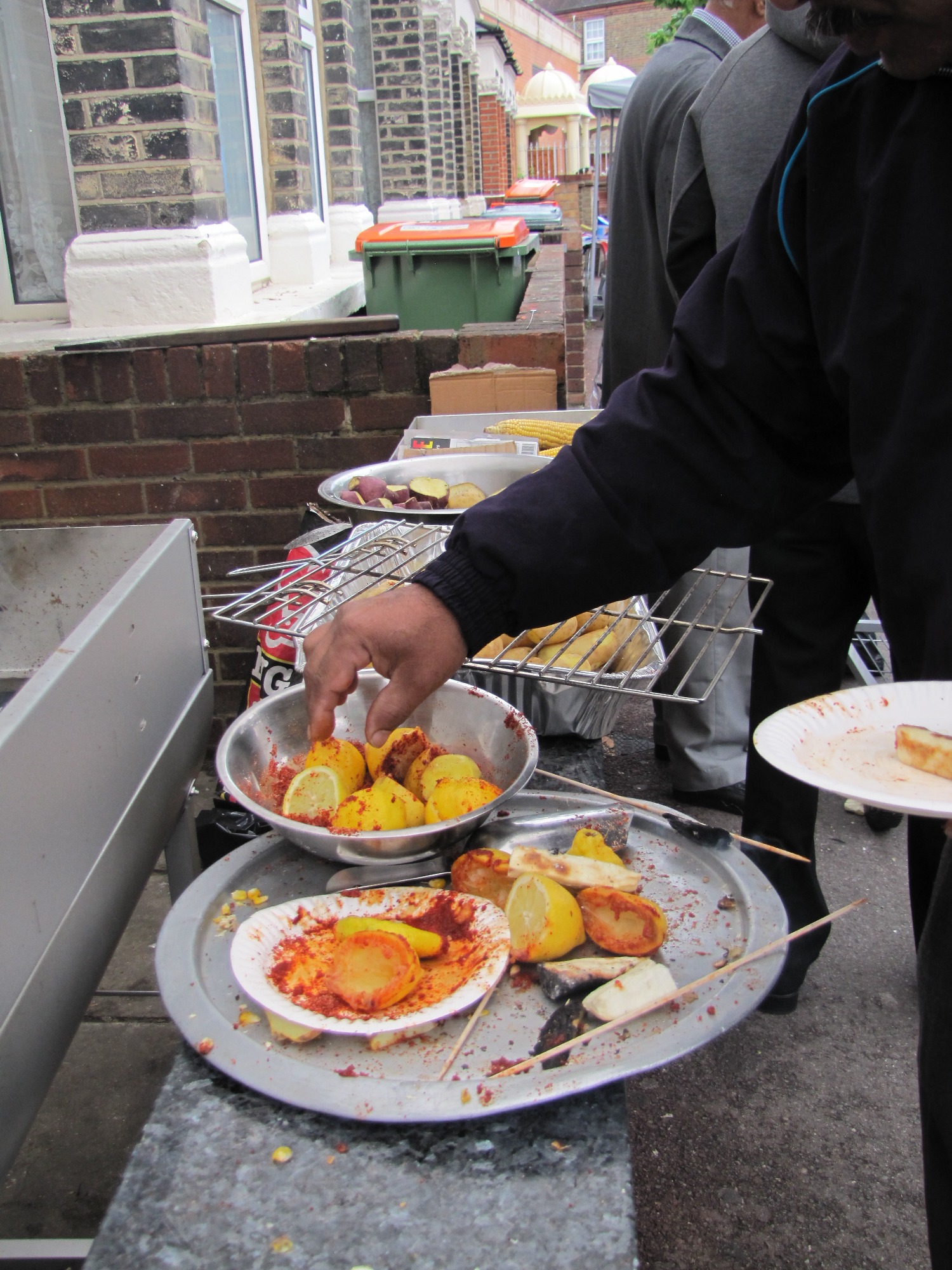 ©1987-2017 SKS Swaminarayan Temple East London